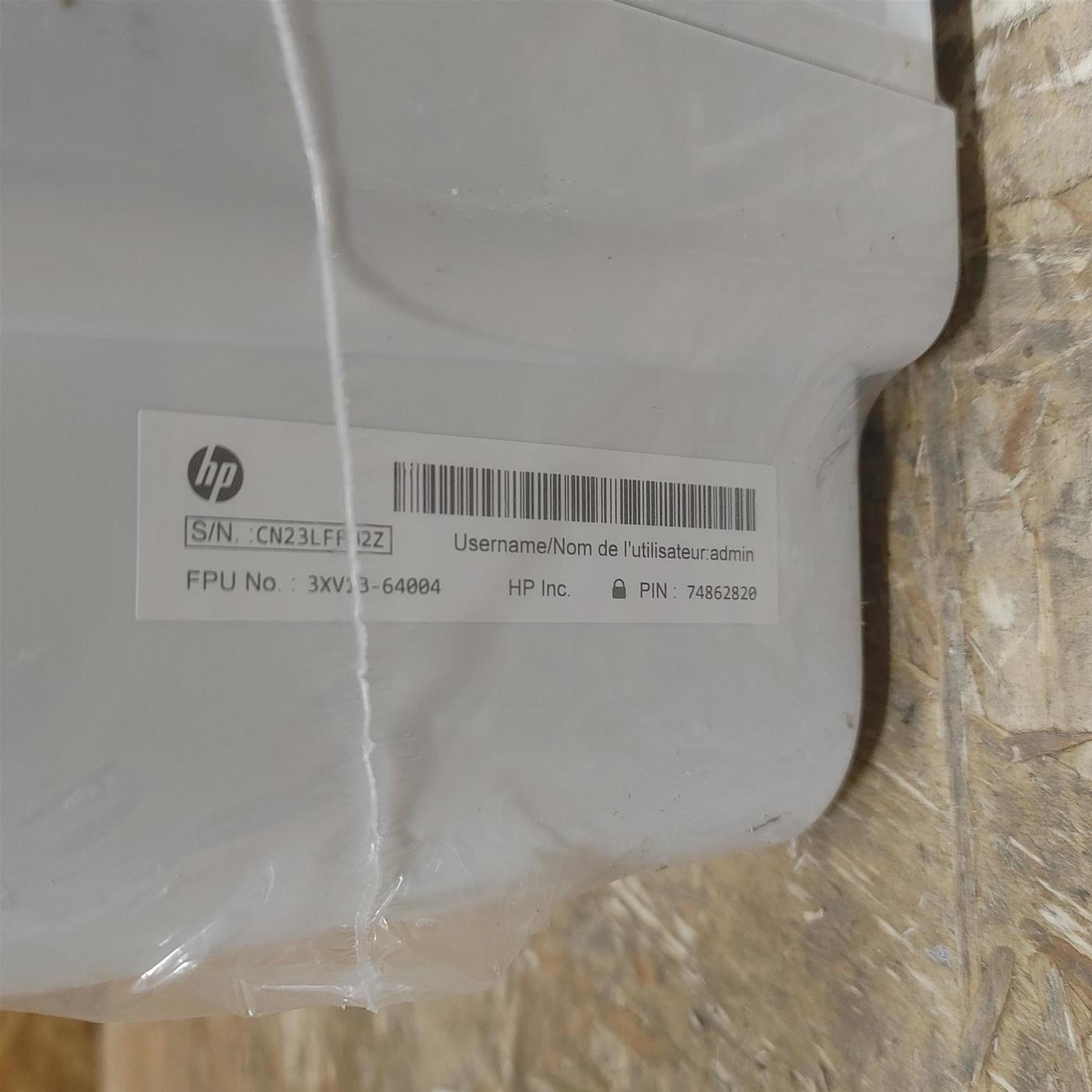 Stampante HP DeskJet Plus 4122 Wireless All-in-One Fotocopiatrice, scanner