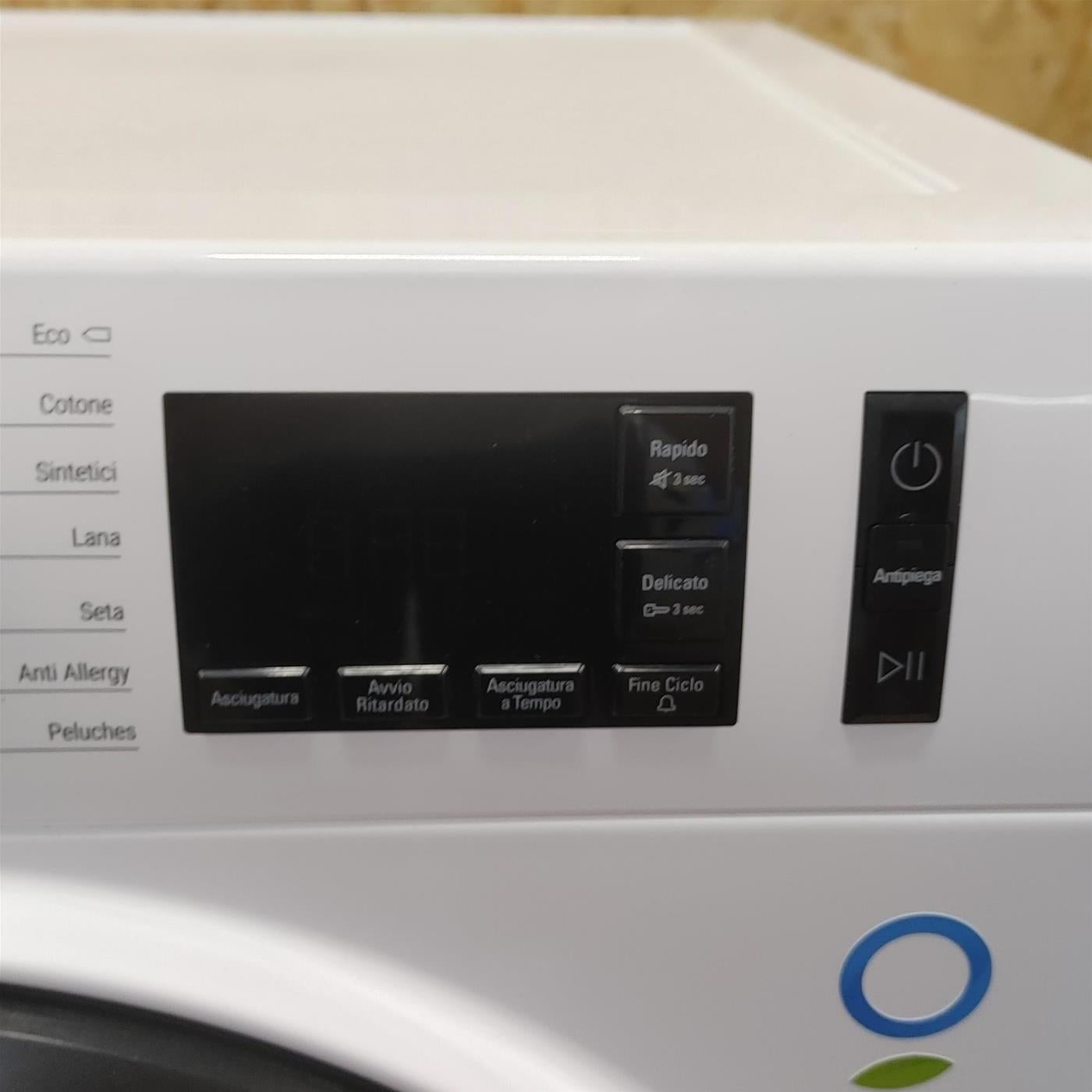 Hotpoint NT M11 82K IT asciugatrice Libera installazione Caricamento frontale 8 kg A++ Bianco