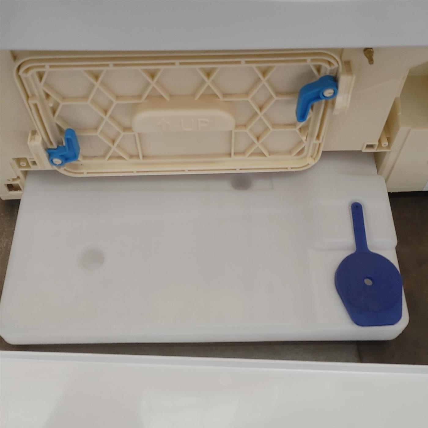 Candy Smart CSEC8LF-80 asciugatrice Libera installazione Carica frontale 8 kg B Bianco