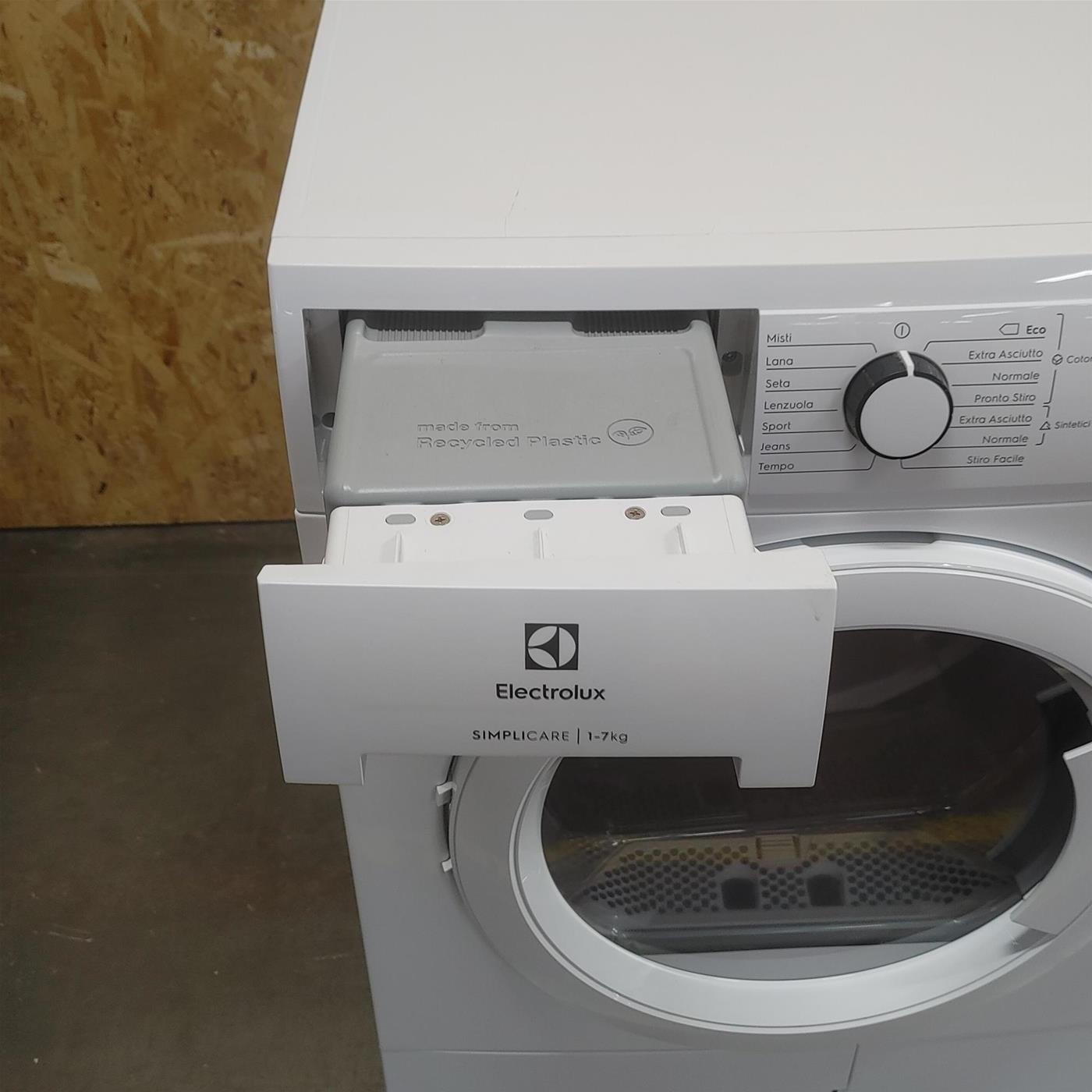 Asciugatrice Electrolux EDH4825TW 8 Kg