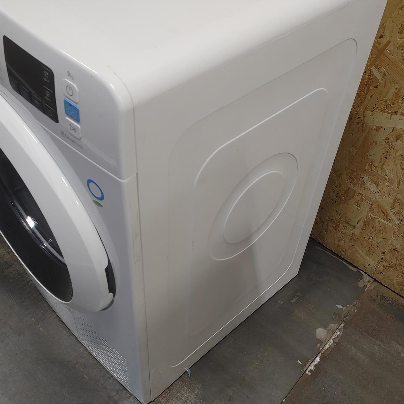 Asciugatrice Indesit YTM1192KR Libera installazione Caricamento frontale 9 kg A++