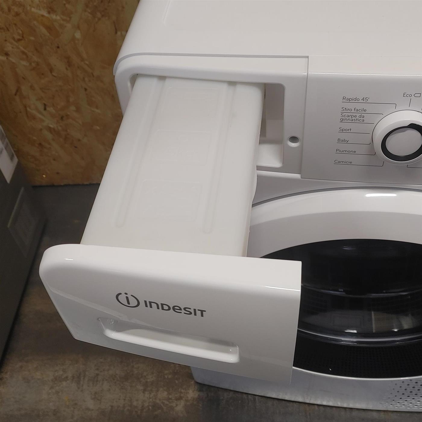 Asciugatrice Indesit YTM1192KR Libera installazione Caricamento frontale 9 kg A++