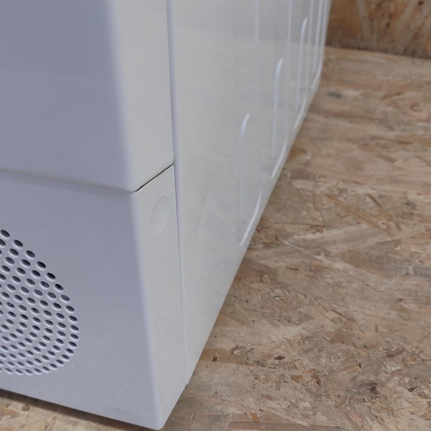 LG Asciugatrice RH80M3AV6R Capacità 8Kg, Classe A++, Tecnologia a Pompa di Calore