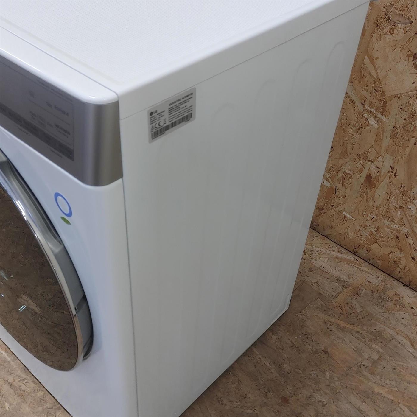 Asciugatrice LG RH90V9AV2QR Libera installazione Caricamento frontale 9 kg A+++ Bianco