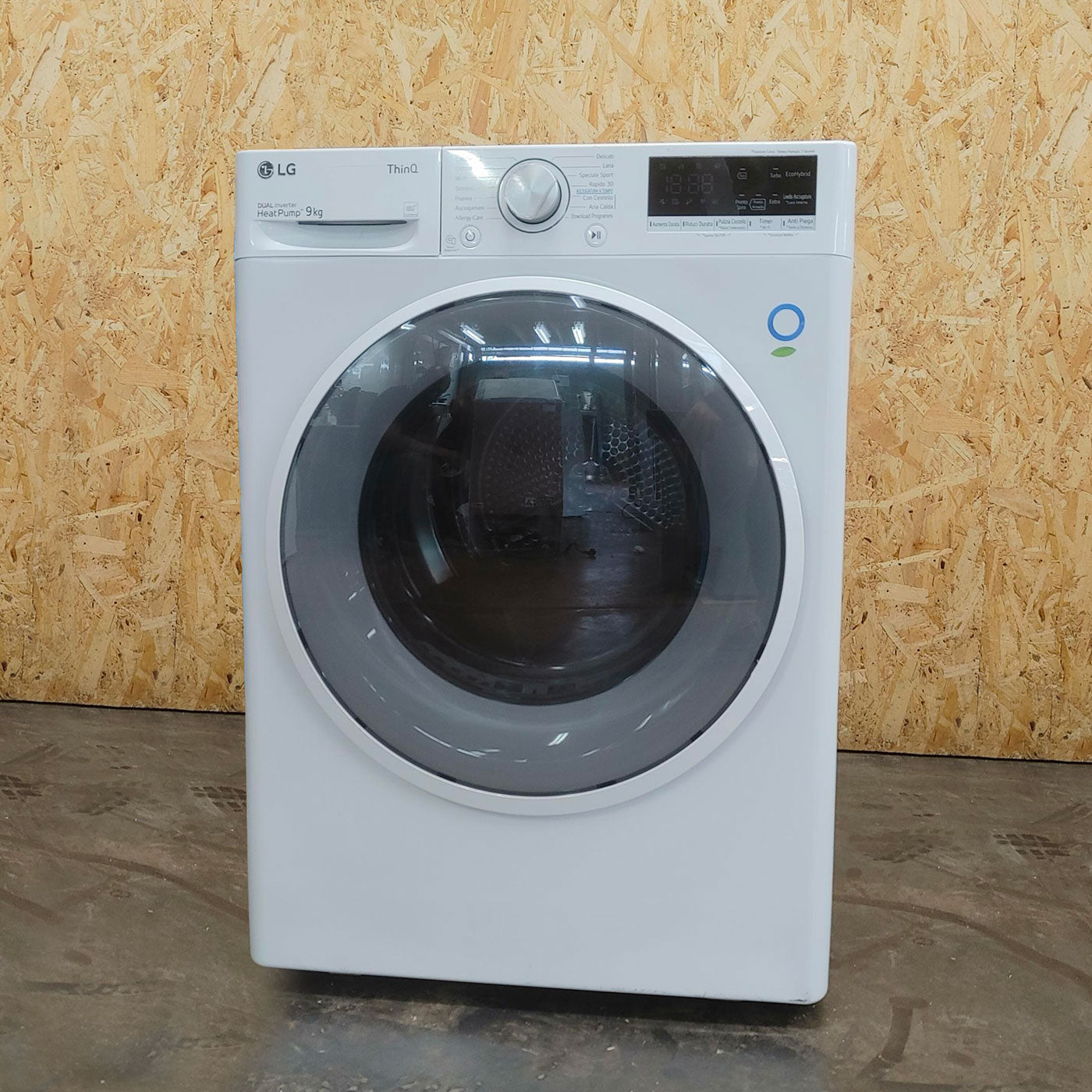 LG RH90V9AVHN asciugatrice Libera installazione Caricamento frontale 9 kg A+++ Bianco