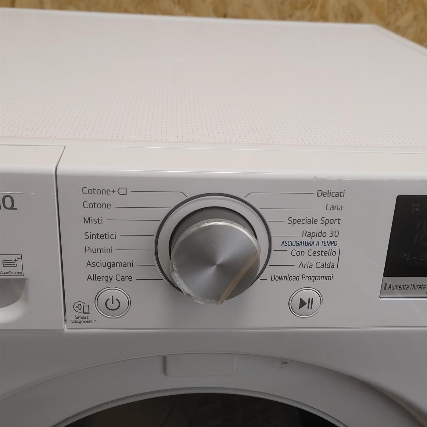 LG RH90V9AVHN asciugatrice Libera installazione Caricamento frontale 9 kg A+++ Bianco