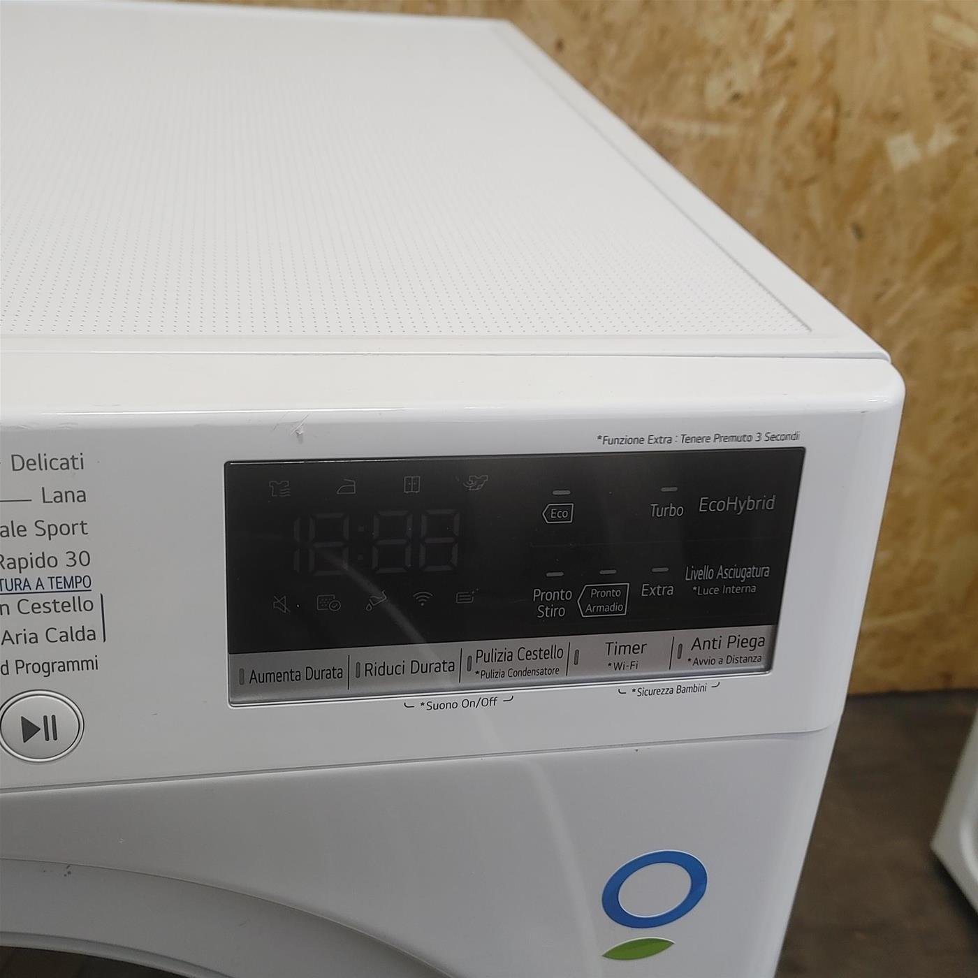 LG RH90V9AVHN asciugatrice Libera installazione Caricamento frontale 9 kg A+++ Bianco