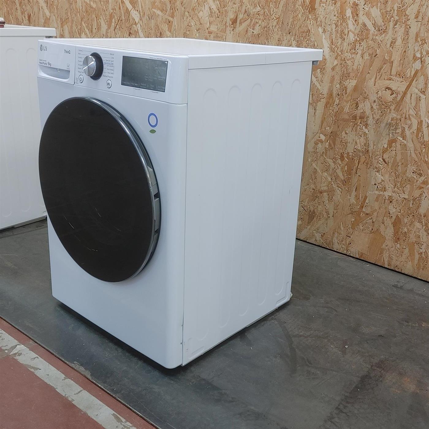 LG RC90V9AV2W Asciugatrice 9 kg Pompa di Calore Libera installazione Carica frontale A+++