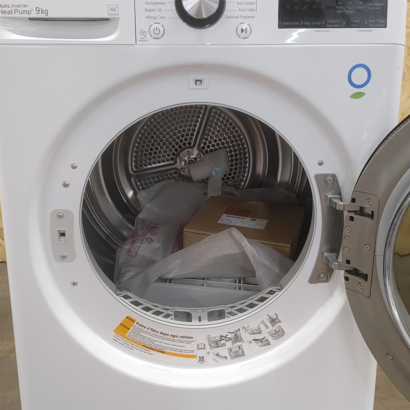 LG RC90V9AV2W Asciugatrice 9 kg Pompa di Calore Libera installazione Carica frontale A+++