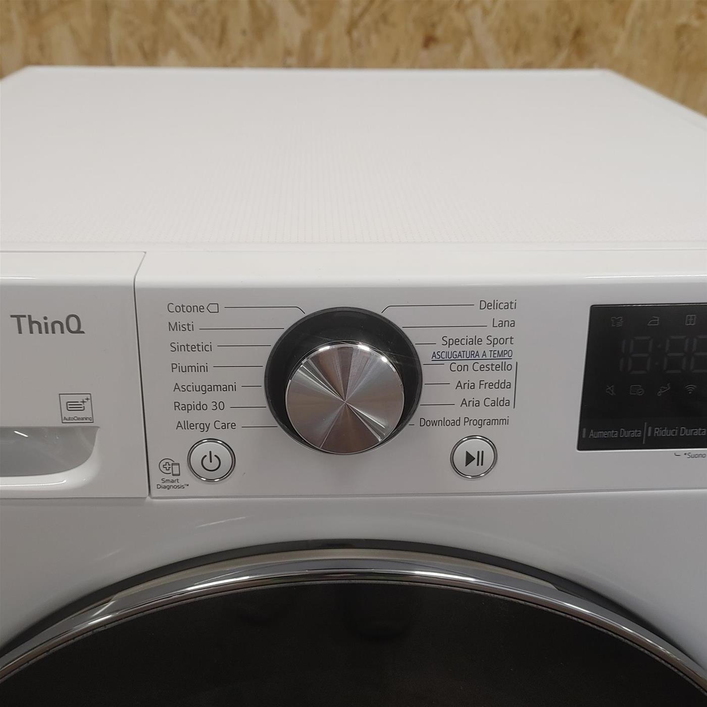 LG RC90V9AV2W Asciugatrice 9 kg Pompa di Calore Libera installazione Carica frontale A+++