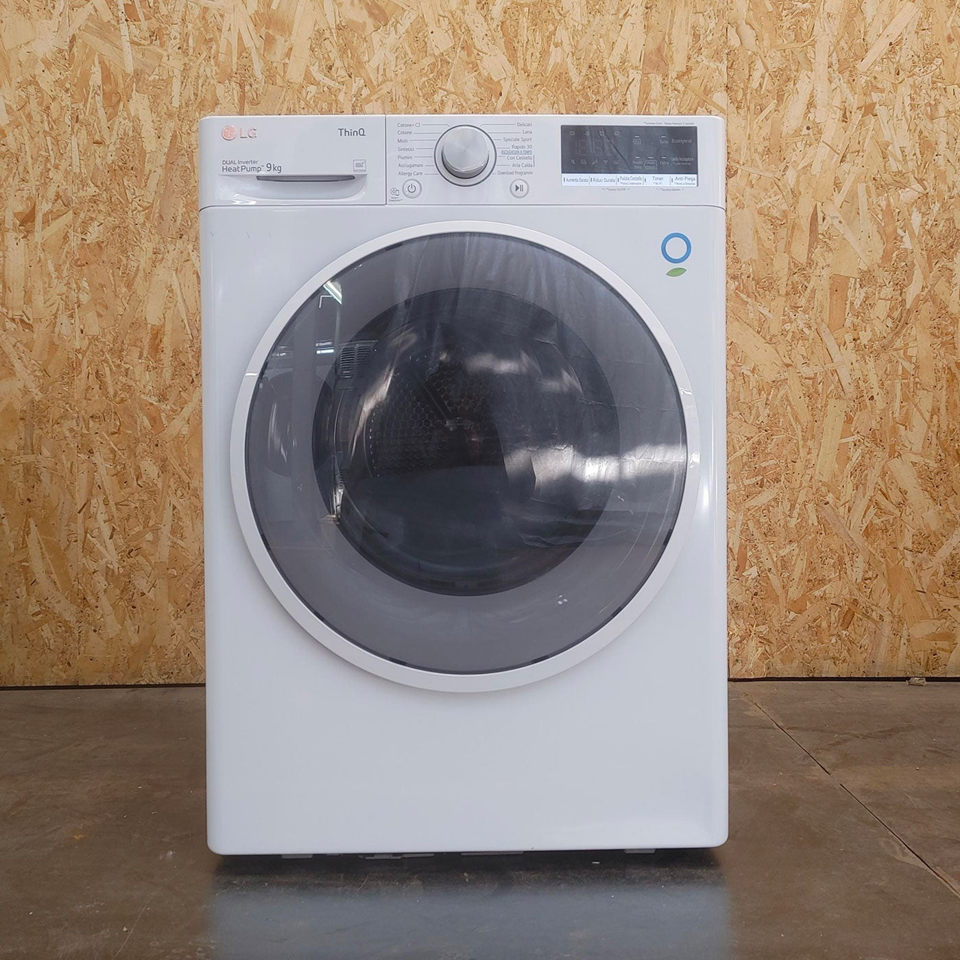 LG RH90V9AVHN asciugatrice Libera installazione Caricamento frontale 9 kg A+++ Bianco