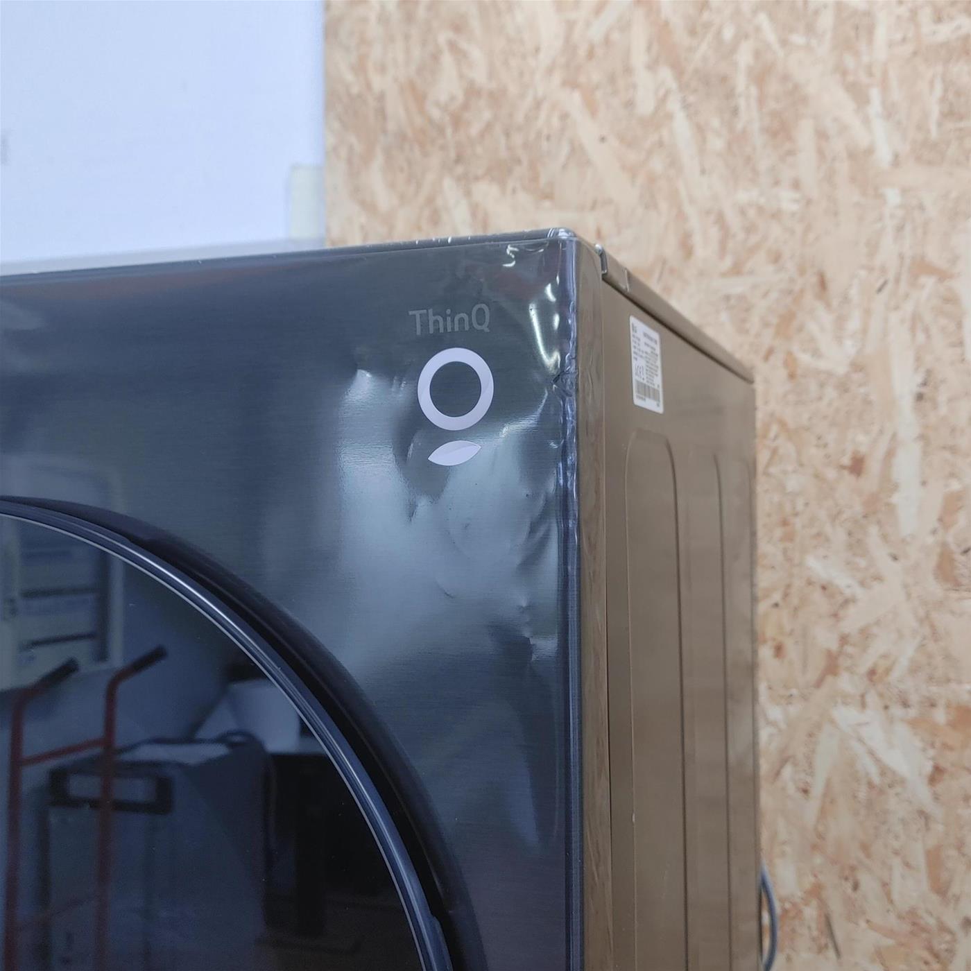 Lavasciuga LG WT1210BBF libera installazione Caricamento frontale Classe A