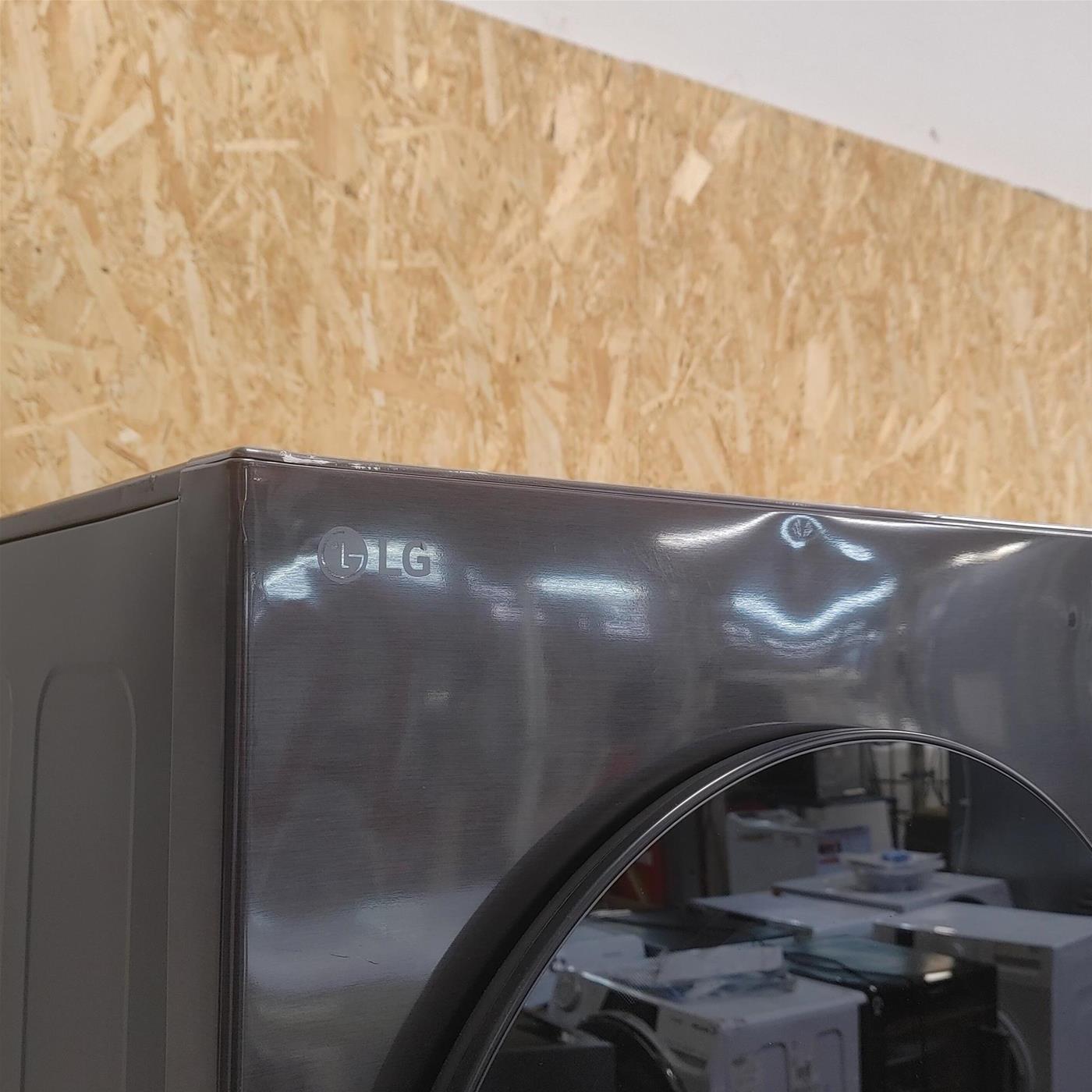 Lavasciuga LG WT1210BBF libera installazione Caricamento frontale Classe A