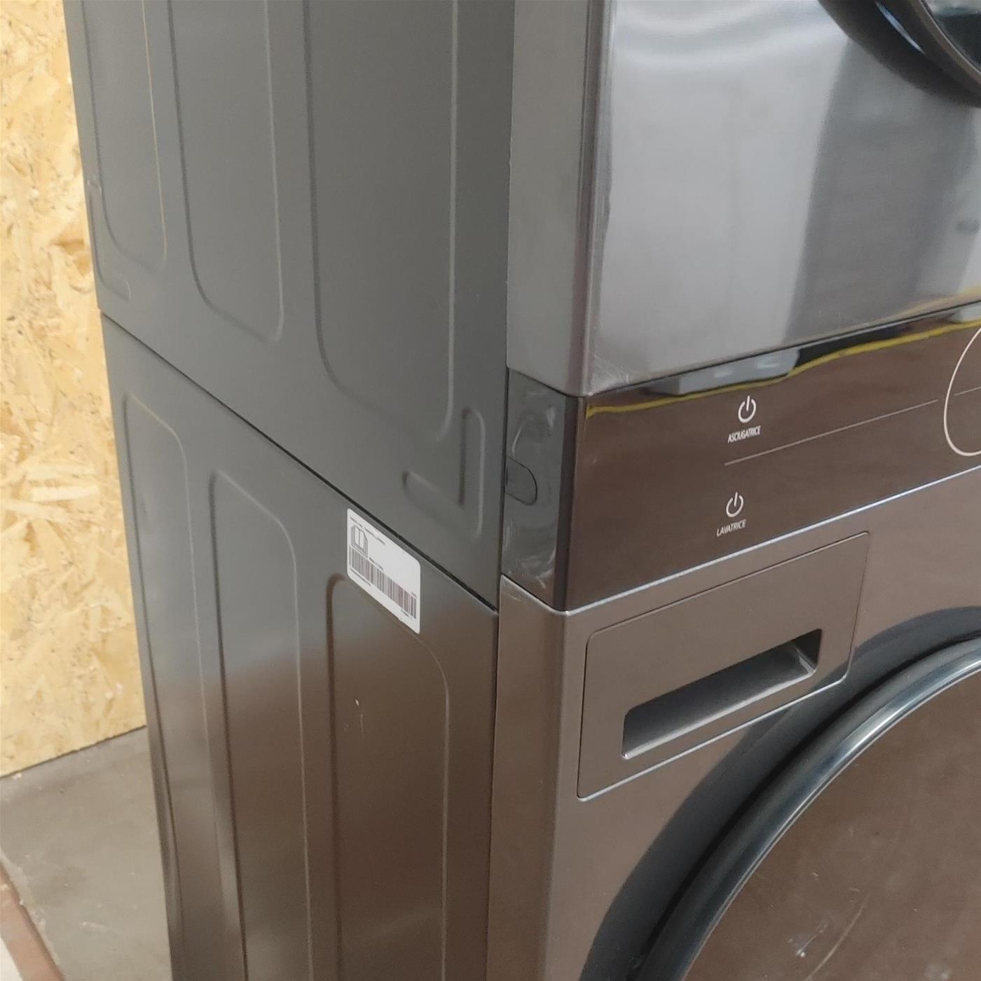 Lavasciuga LG WT1210BBF libera installazione Caricamento frontale Classe A