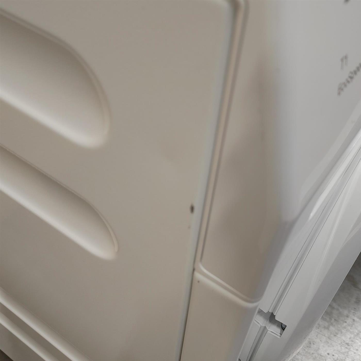 Miele TCC570WP asciugatrice Libera installazione Caricamento frontale 8 kg A+++