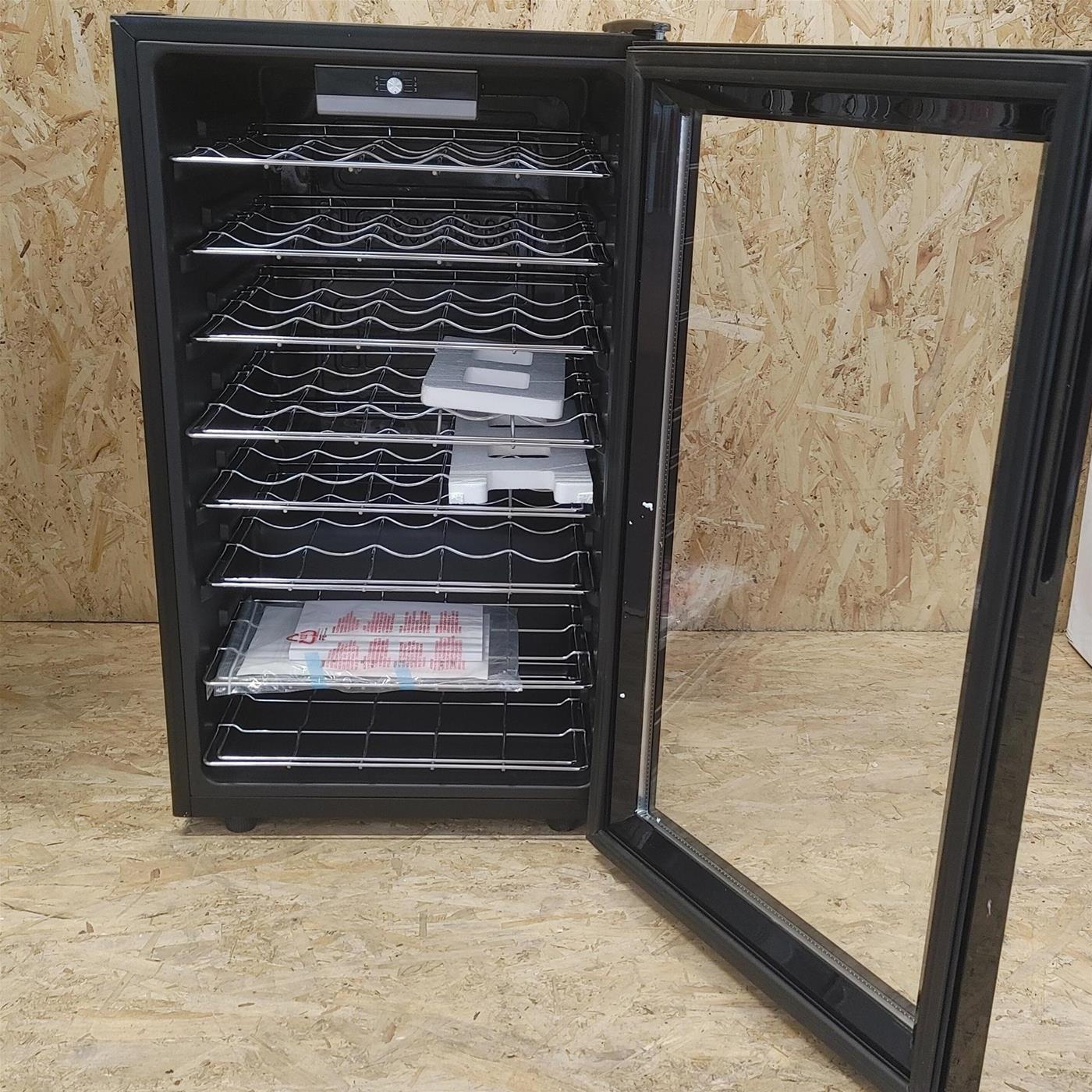 Candy DiVino CWC 150 EM/N Libera installazione Nero 41 bottiglia/bottiglie