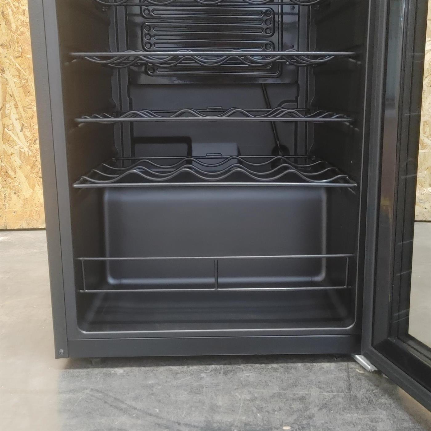 Cantinetta vino Candy DiVino CWC033M Libera installazione 33 bottiglie