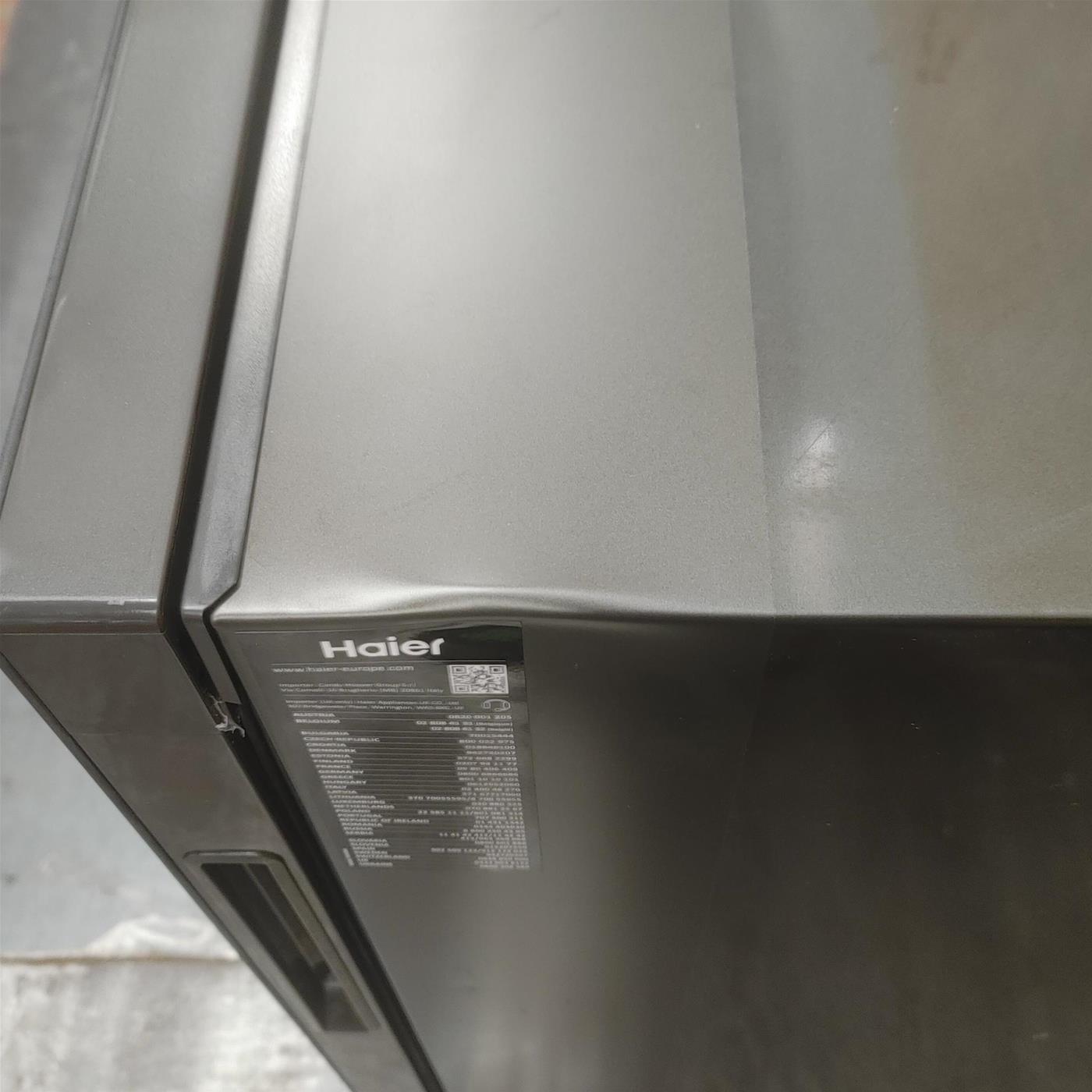 Cantinetta Vini Haier Wine Bank 50 Serie 5 HWS49GA 49 bottiglie