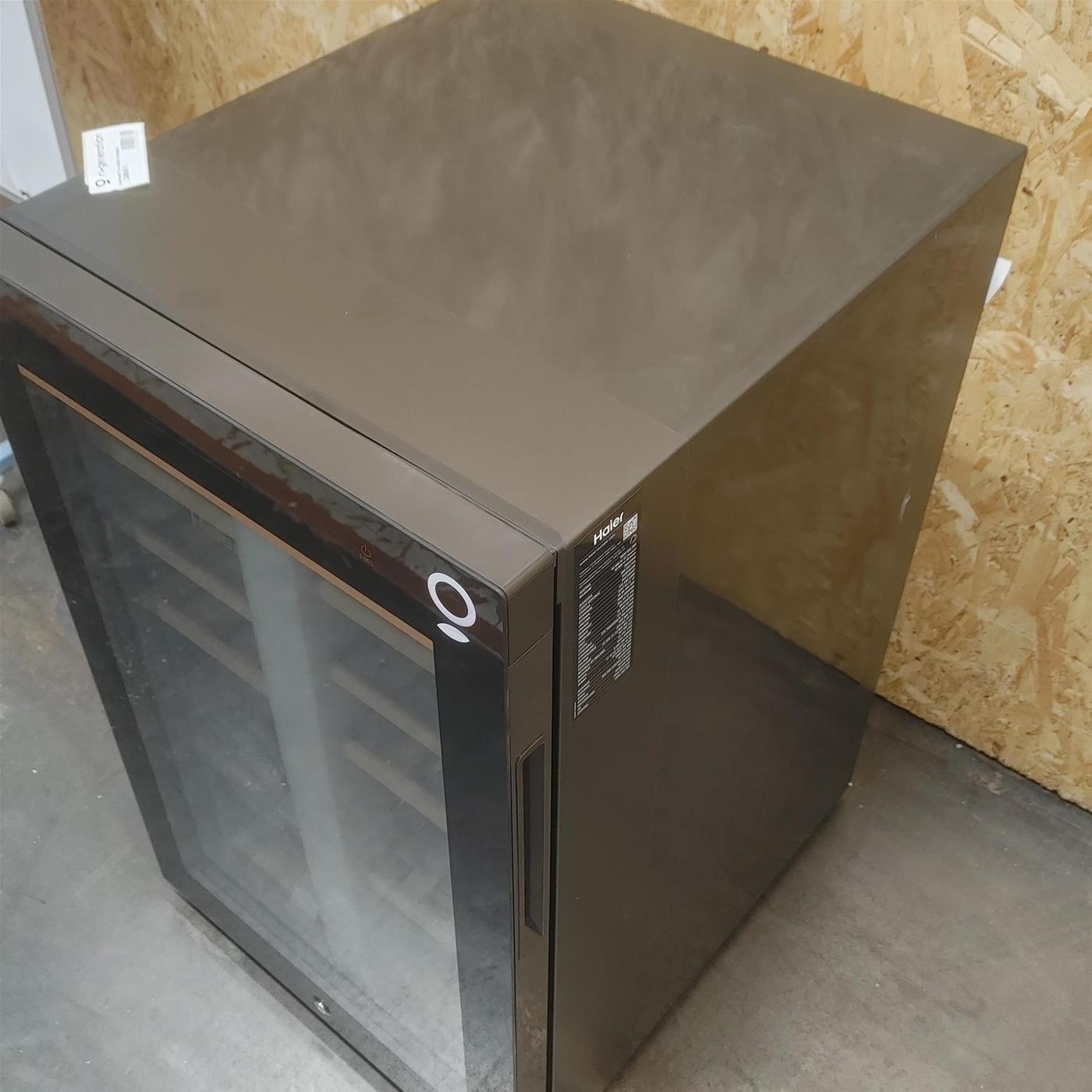Cantinetta Haier Wine Bank 50 Serie 5 HWS49GA Libera installazione 49 bottiglie