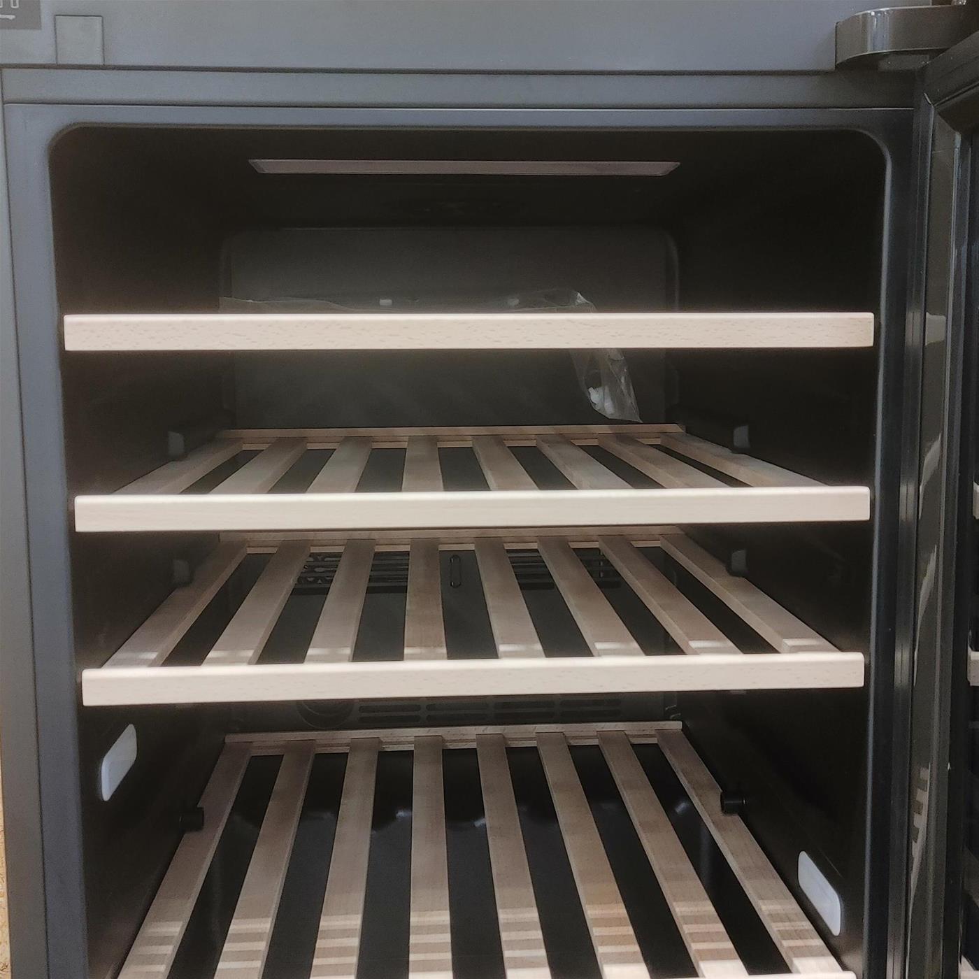 Cantinetta vino Haier Wine Bank 50 Serie 3 HWS49GAE Libera installazione 49 bottiglie