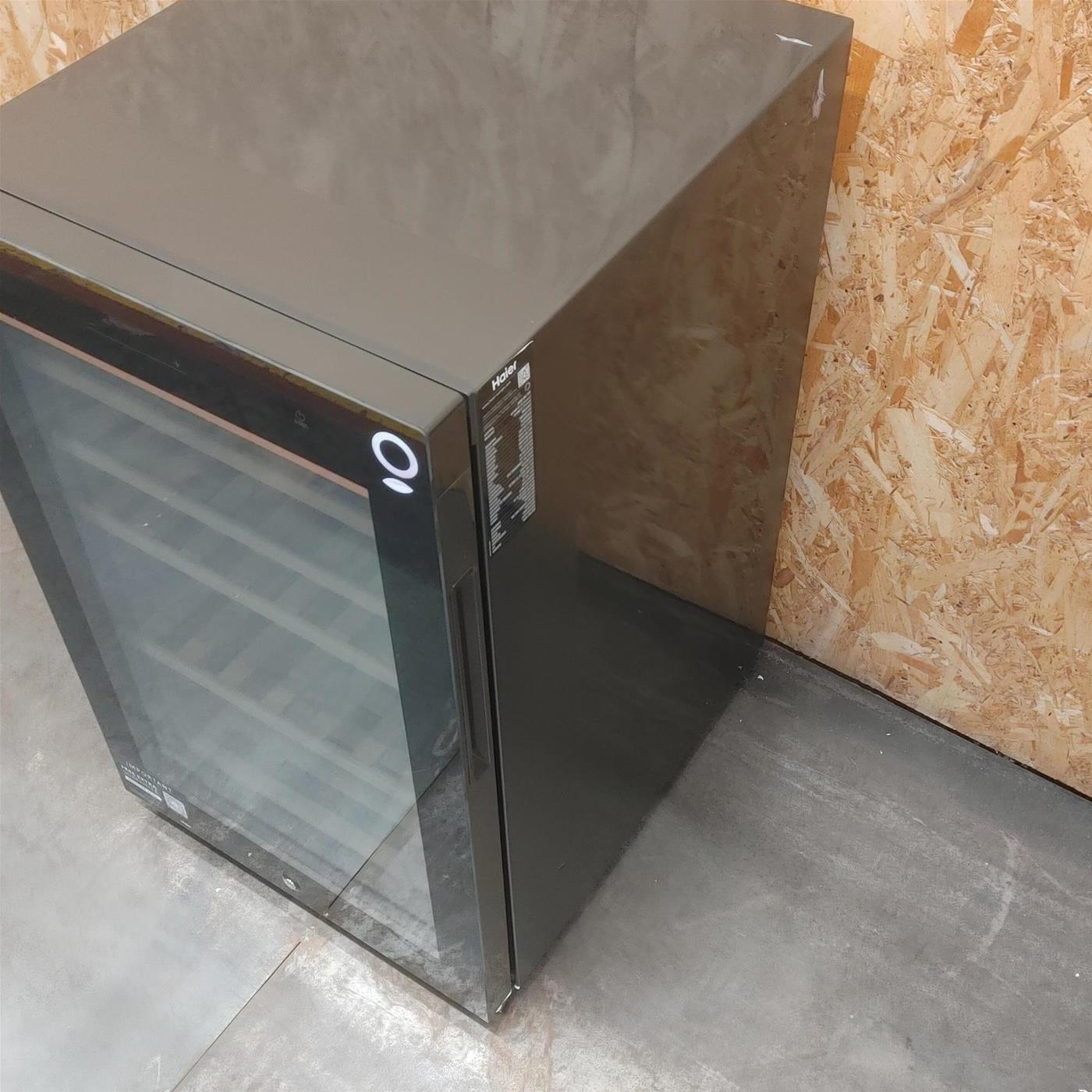 Cantinetta vino Haier Wine Bank 50 Serie 3 HWS49GAE Libera installazione 49 bottiglie