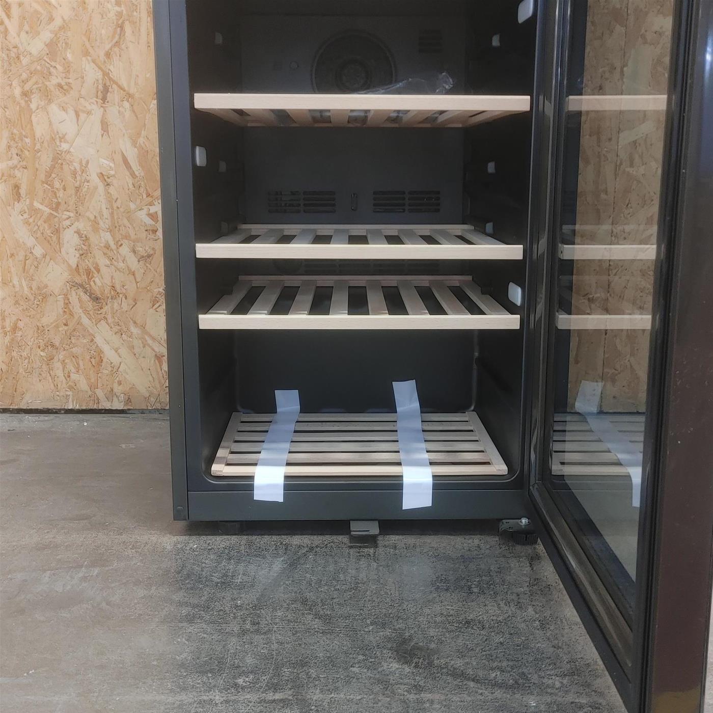 Cantinetta vino Haier Wine Bank 50 Serie 7 HWS77GDAU1 Compressore Libera installazione 77 bottiglie