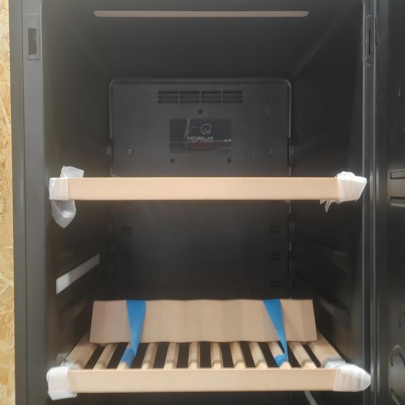 Cantinetta vino Haier Wine Bank 60 Serie 7 HWS247FAH1 Compressore Libera installazione 247 bottiglie