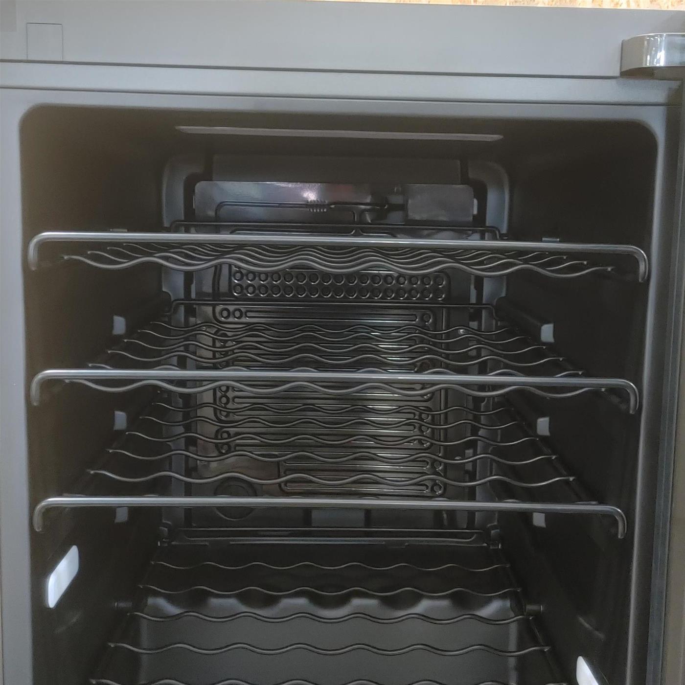 Cantinetta vino Haier Wine Bank 50 Serie 3 HWS49GAE Libera installazione 49 bottiglie
