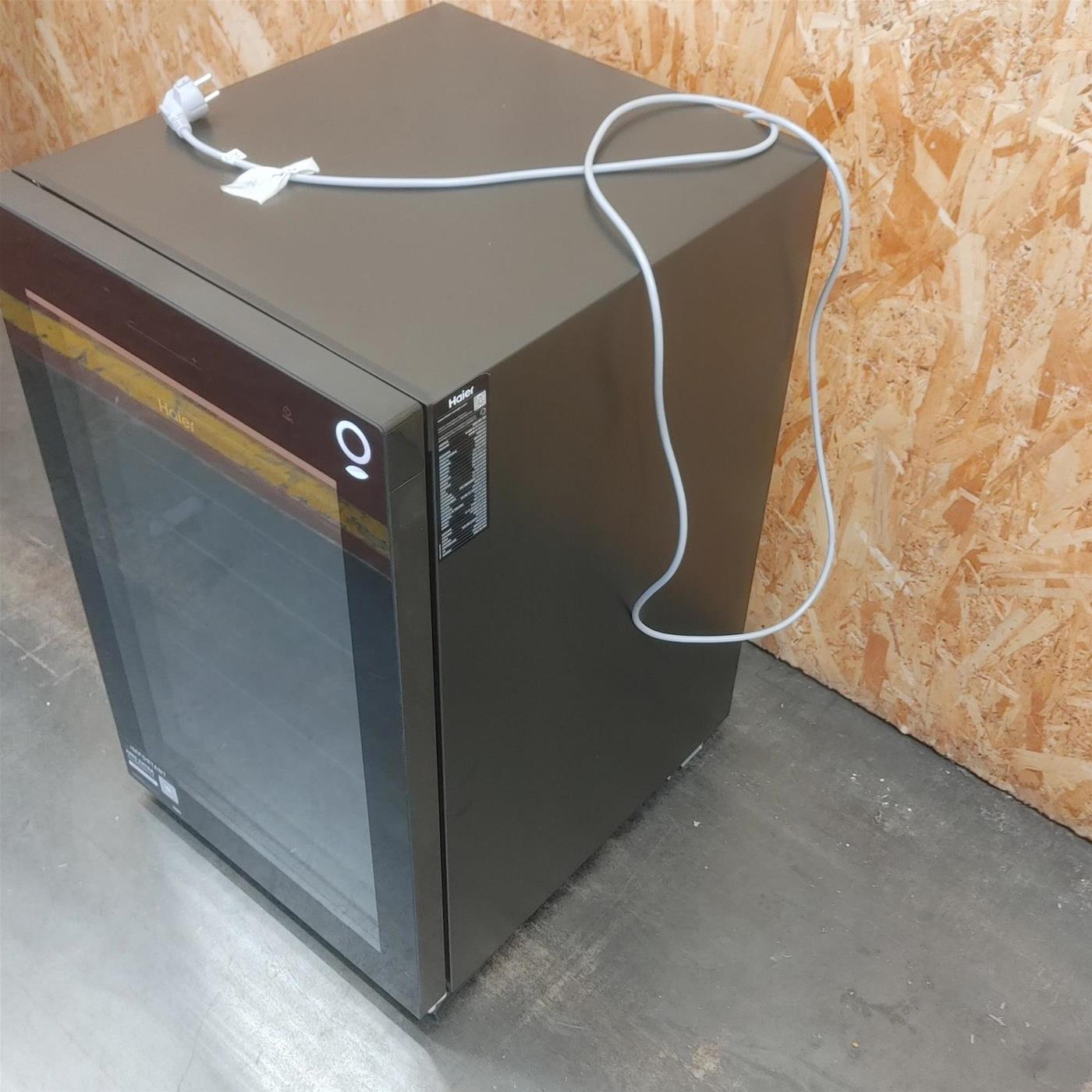 Cantinetta vino Haier Wine Bank 50 Serie 3 HWS49GAE Libera installazione 49 bottiglie