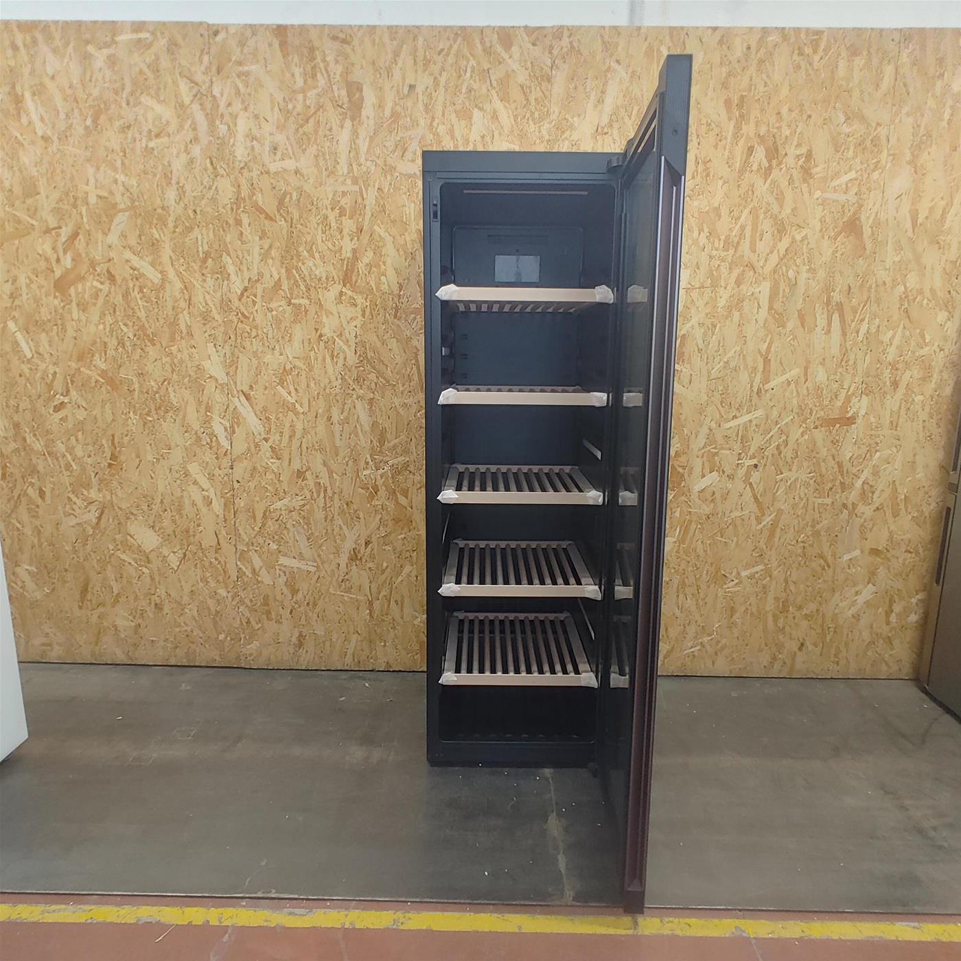 Cantinetta vino Haier Serie 7 HWS247GEH1 Libera installazione 247 bottiglie