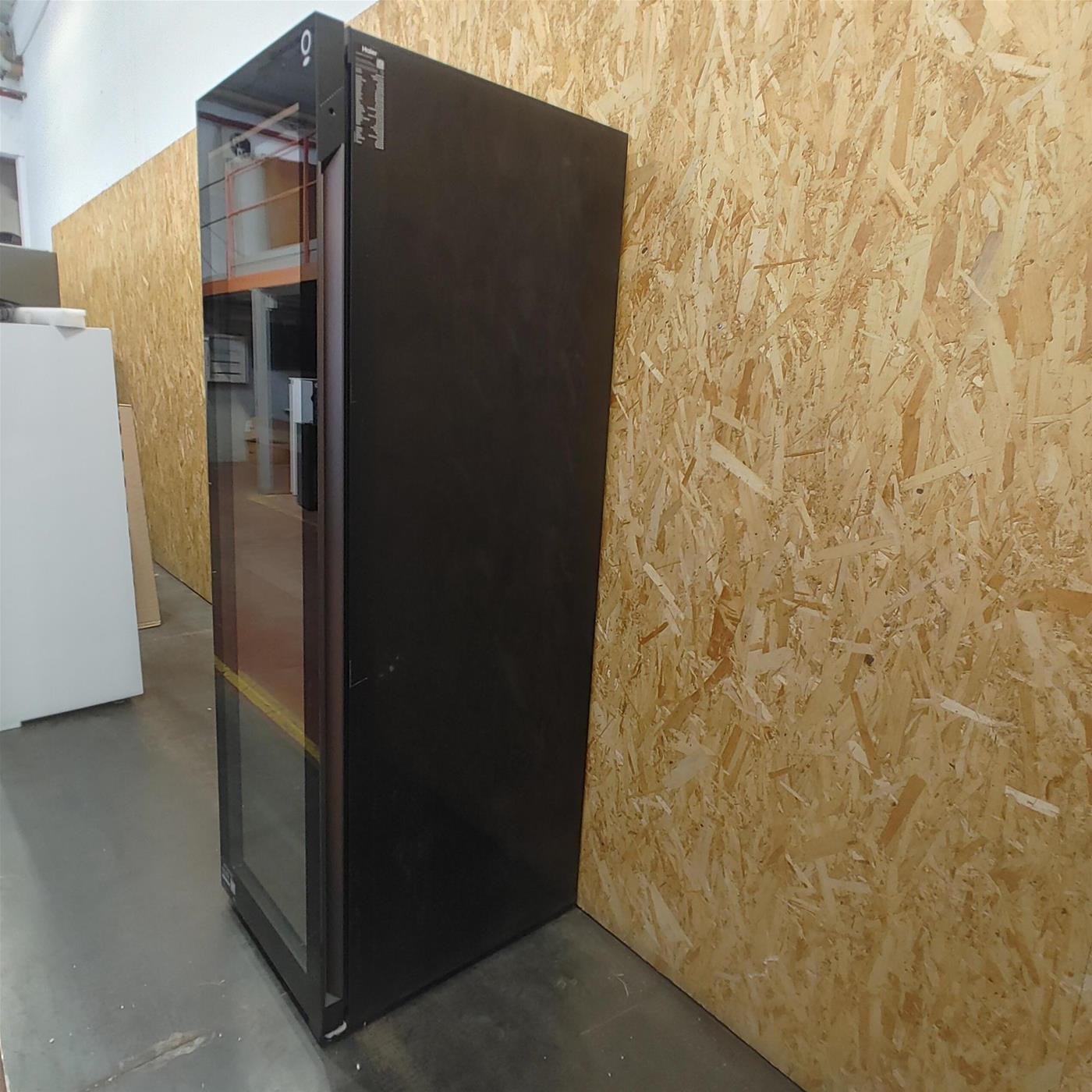 Cantinetta vino Haier Serie 7 HWS247GEH1 Libera installazione 247 bottiglie