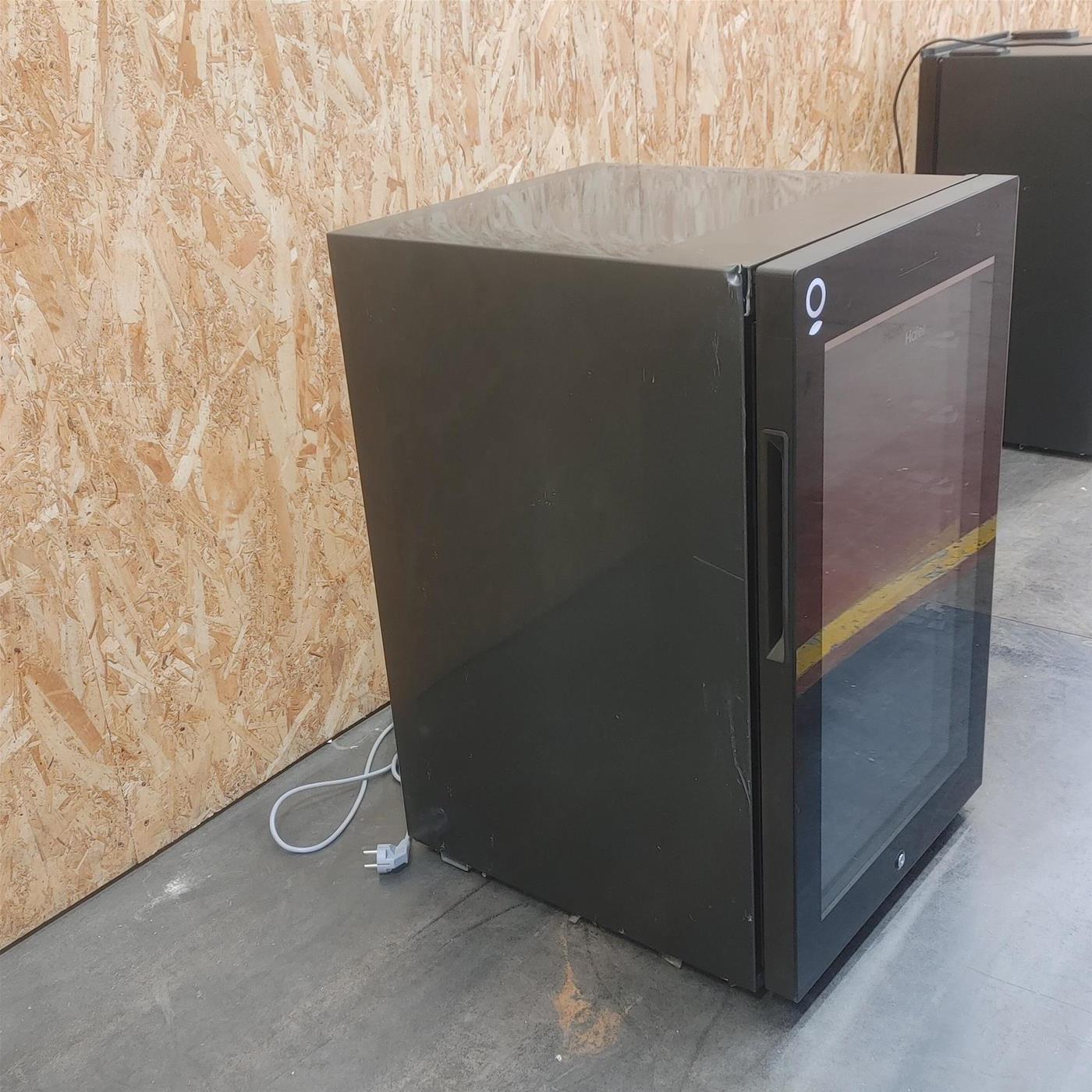 Cantinetta vino Haier Wine Bank 50 Serie 3 HWS49GAE Libera installazione 49 bottiglie