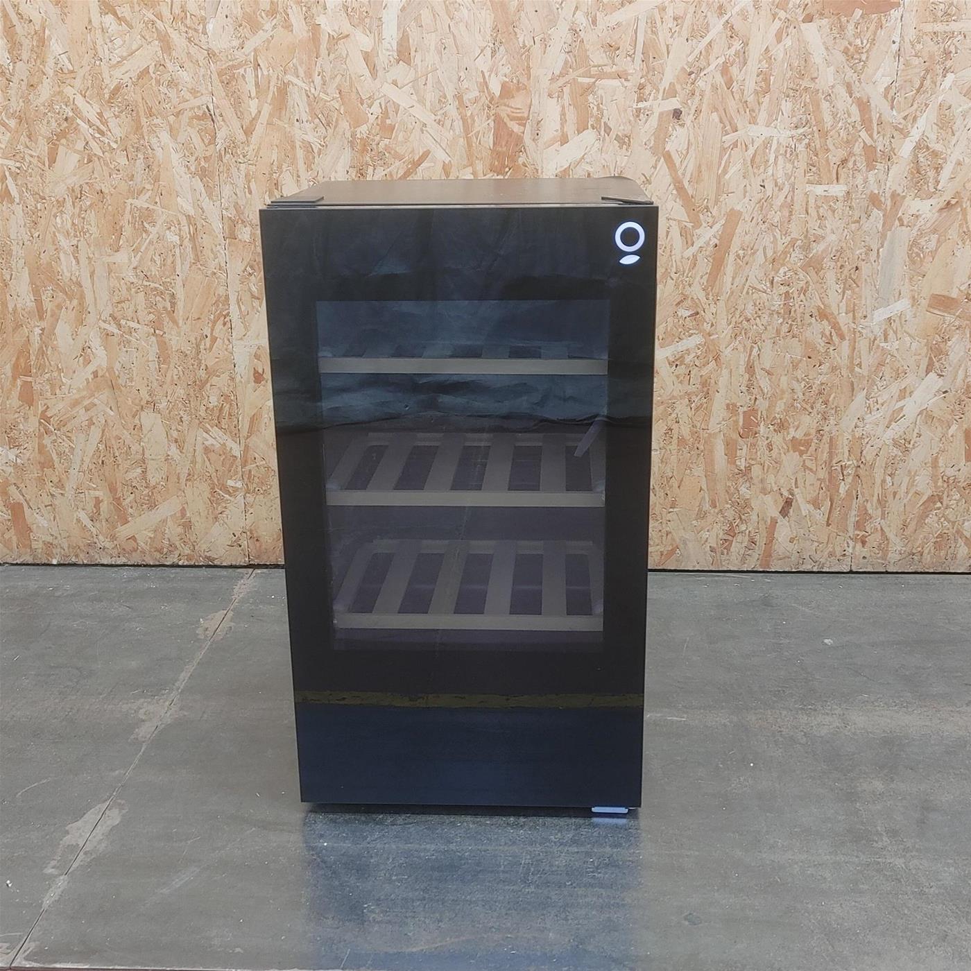 Cantinetta vino Hisense RW12D4NWG0 Libera installazione 30 Bottiglie