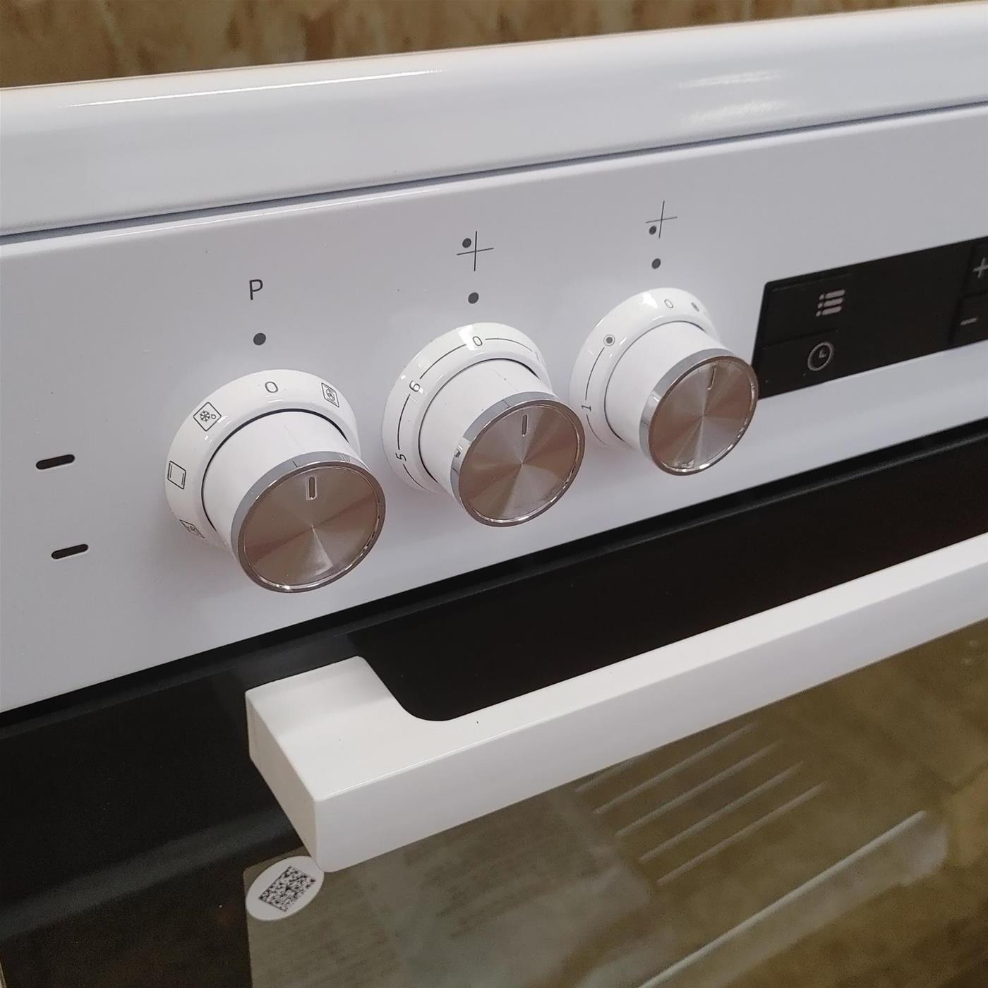 Cucina Beko FSM67320GWS Cucina a libera installazione Ceramica Bianco A
