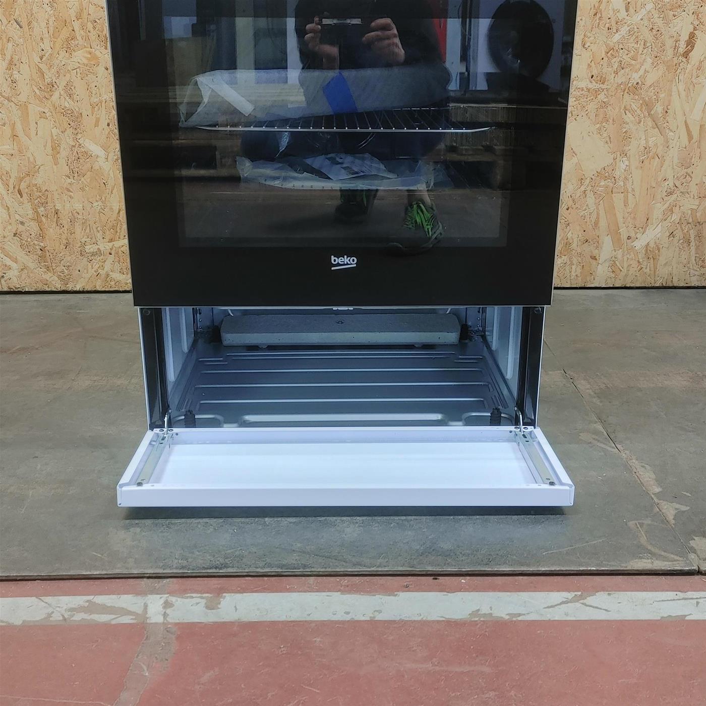 Cucina Beko FSG62000DW Cucina a libera installazione Gas Bianco A