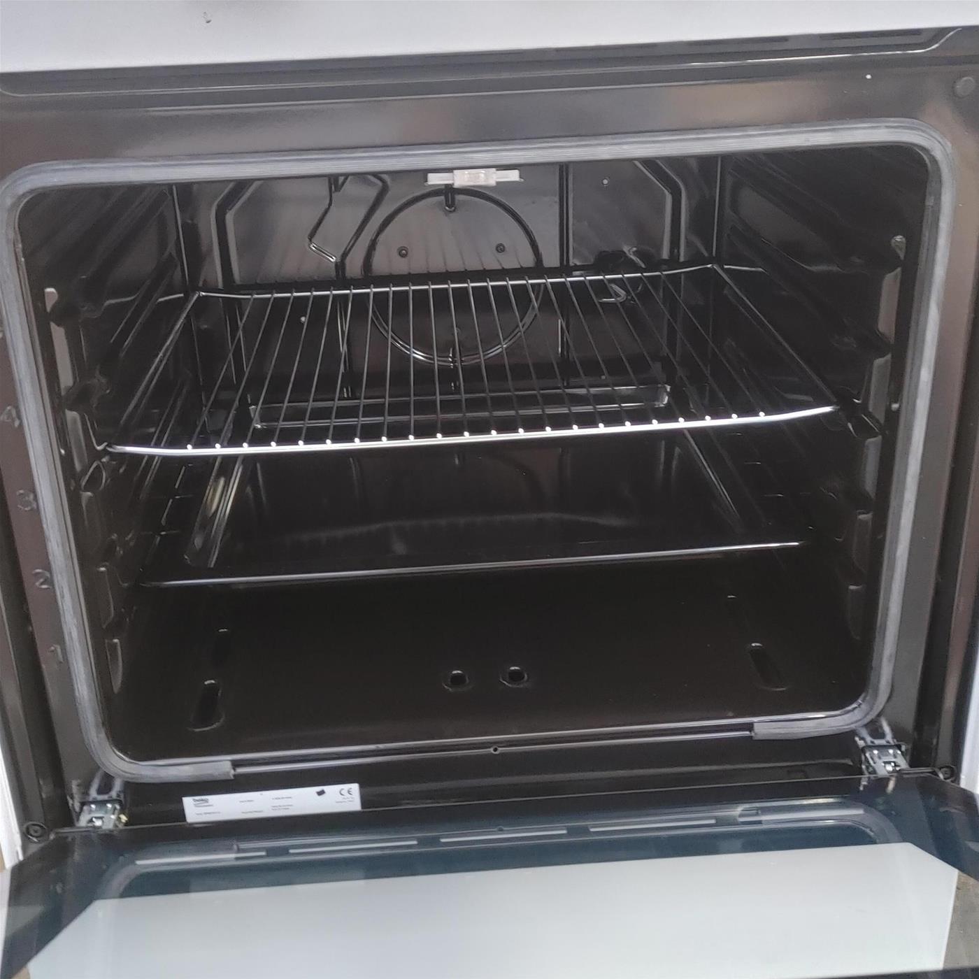 Beko FSG62000DX Cucina indipendente Elettrica/Gas Gas Acciaio inossidabile A