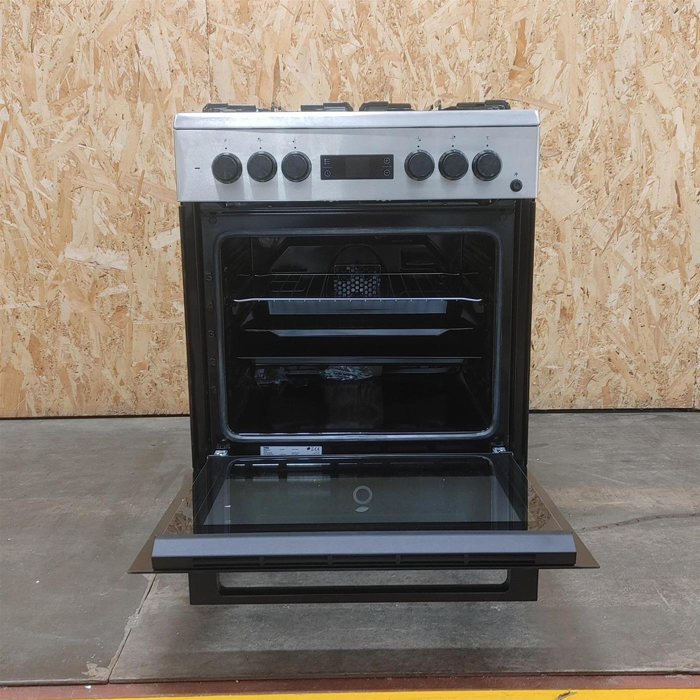 Cucina Beko FSE62110DXF a libera installazione Elettrica Gas