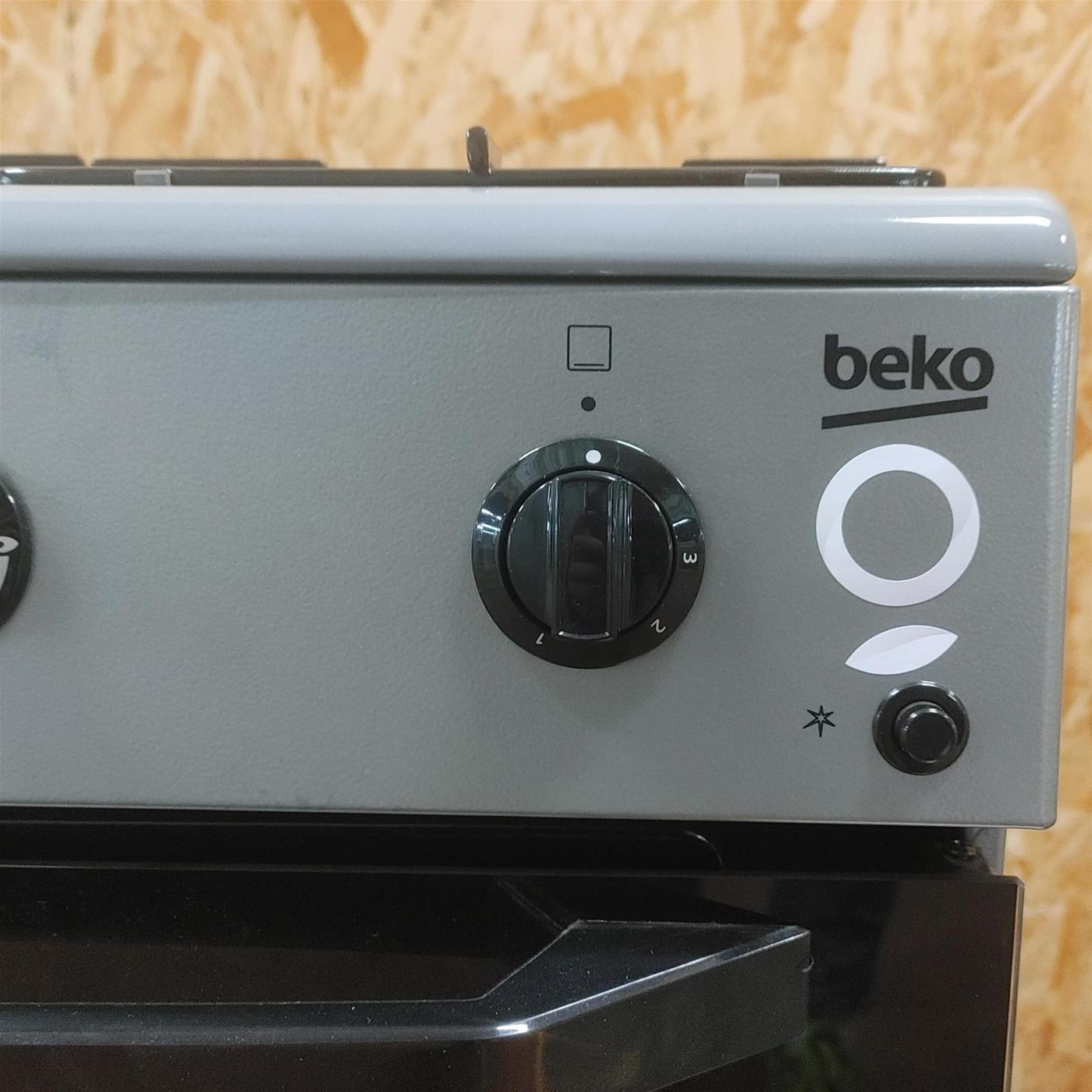 Cucina Beko CSG42011FS Gas