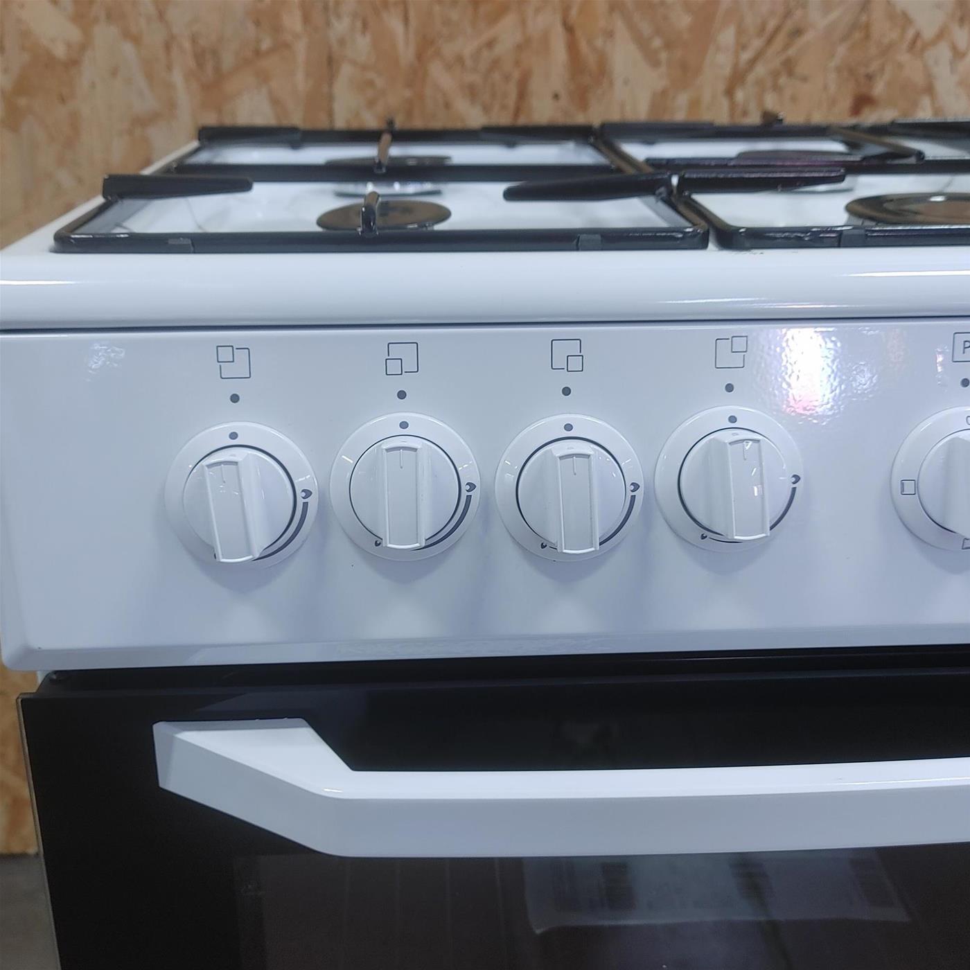 Cucina Beko CSS42014FW Elettrico Gas
