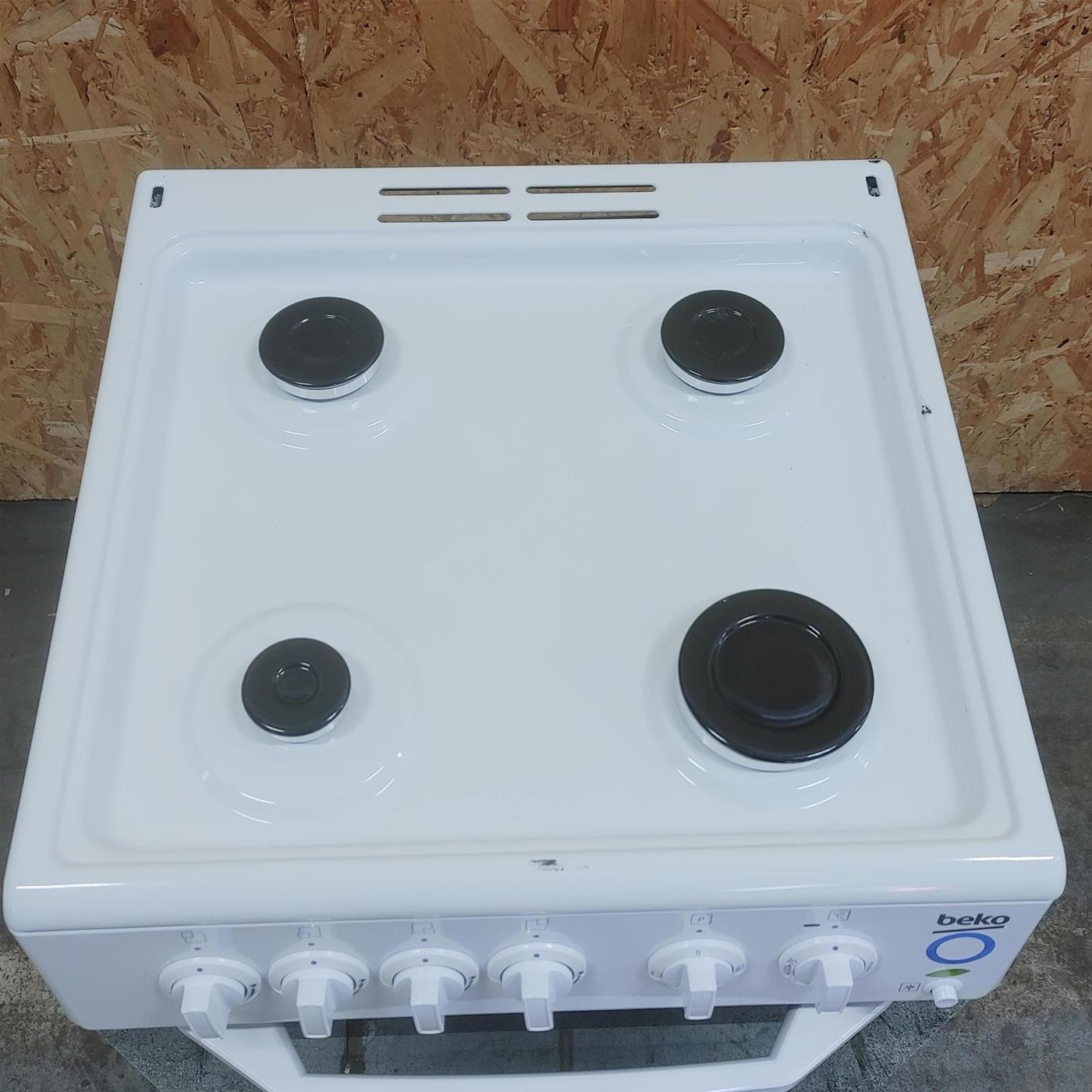 Cucina Beko CSS42014FW Elettrico Gas