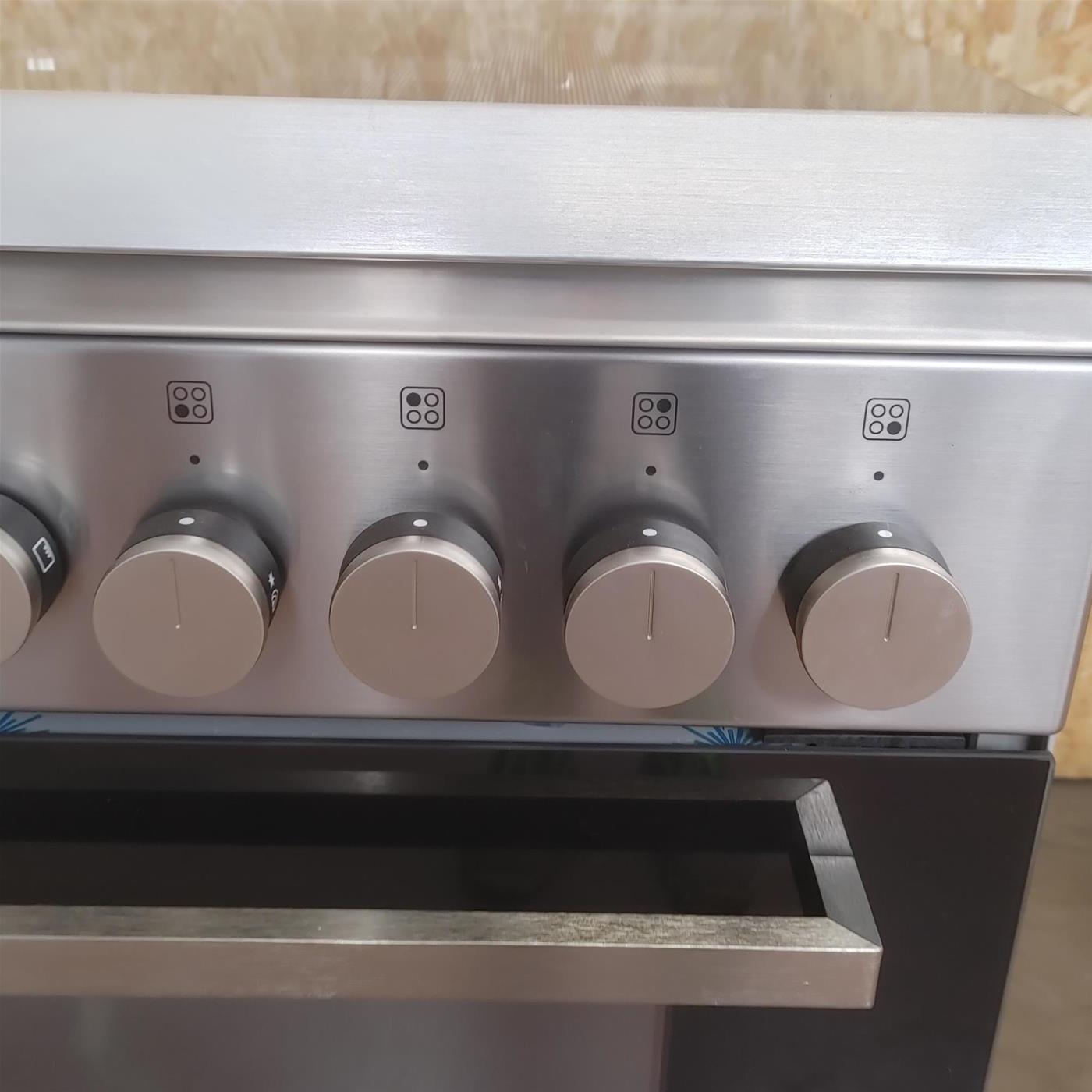 Bertazzoni La Germania Futura FTR664EXV cucina Cucina a libera installazione Elettrico Gas Nero, Acciaio inossidabile