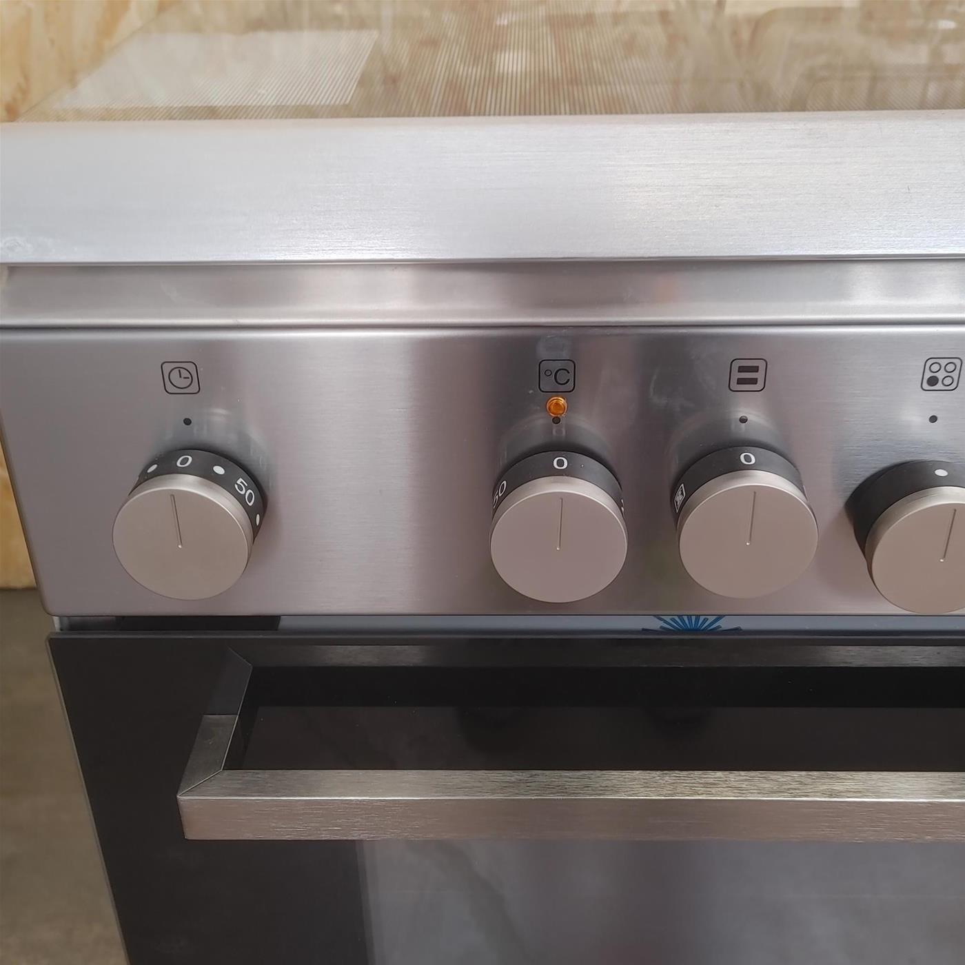 Bertazzoni La Germania Futura FTR664EXV cucina Cucina a libera installazione Elettrico Gas Nero, Acciaio inossidabile