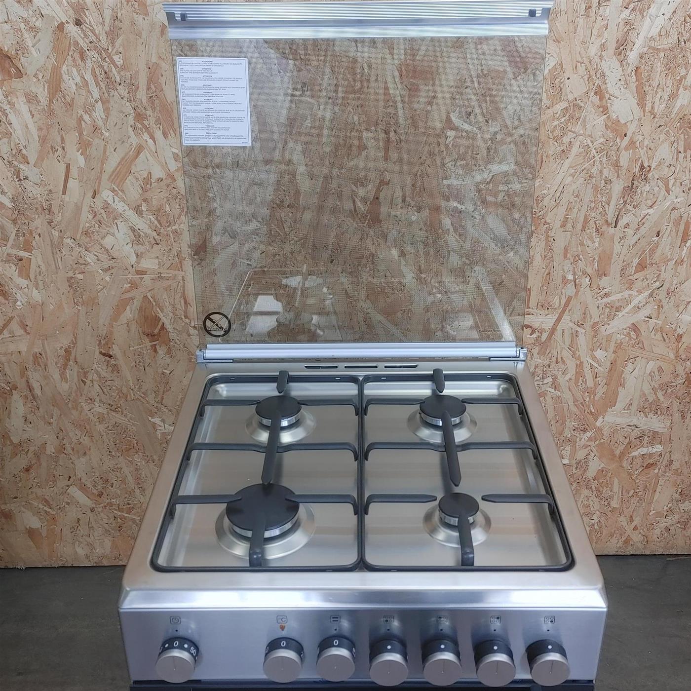 Bertazzoni La Germania Futura FTR664EXV cucina Cucina a libera installazione Elettrico Gas Nero, Acciaio inossidabile