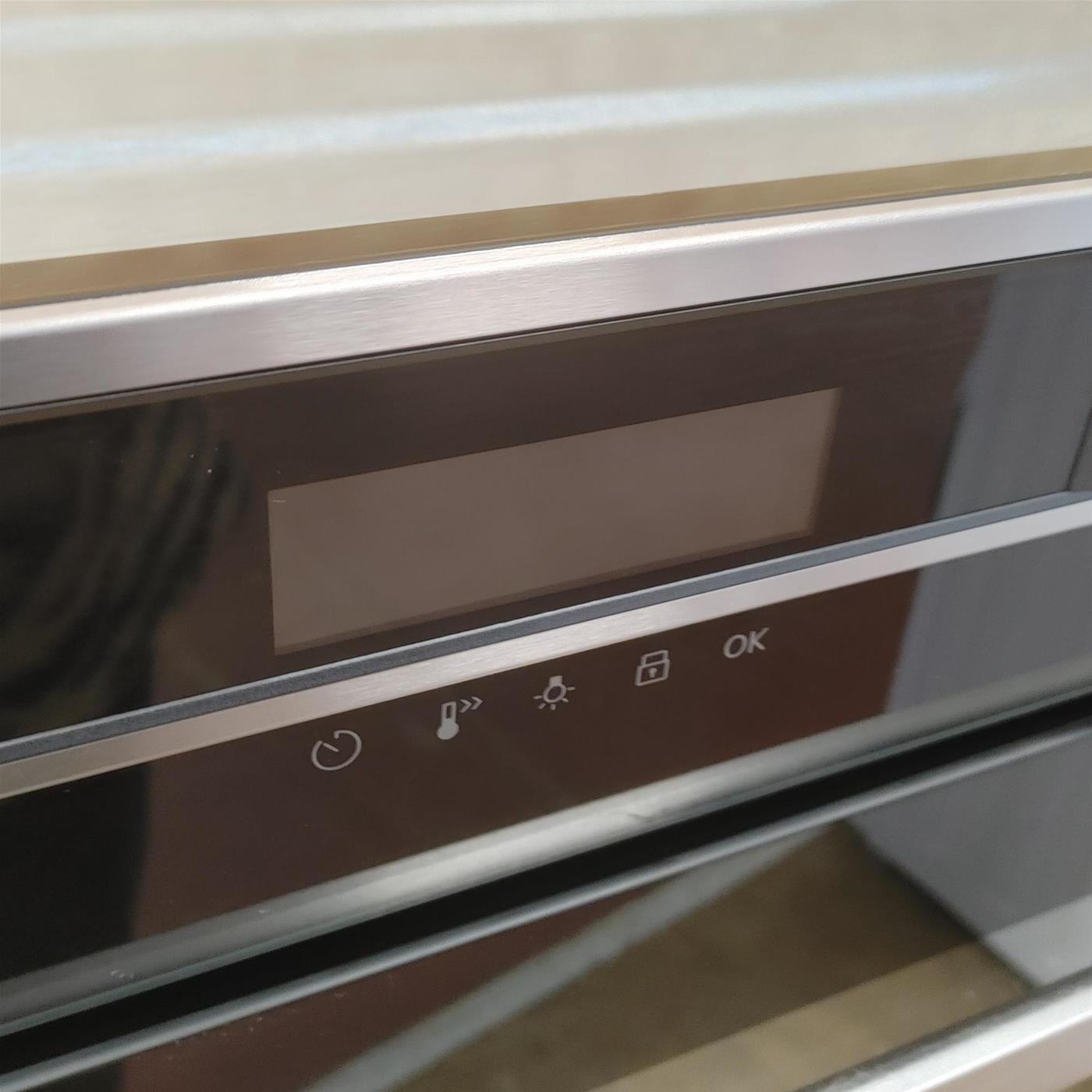 Forno AEG Serie 6000 BPK535260M 71 L A+ Acciaio inox