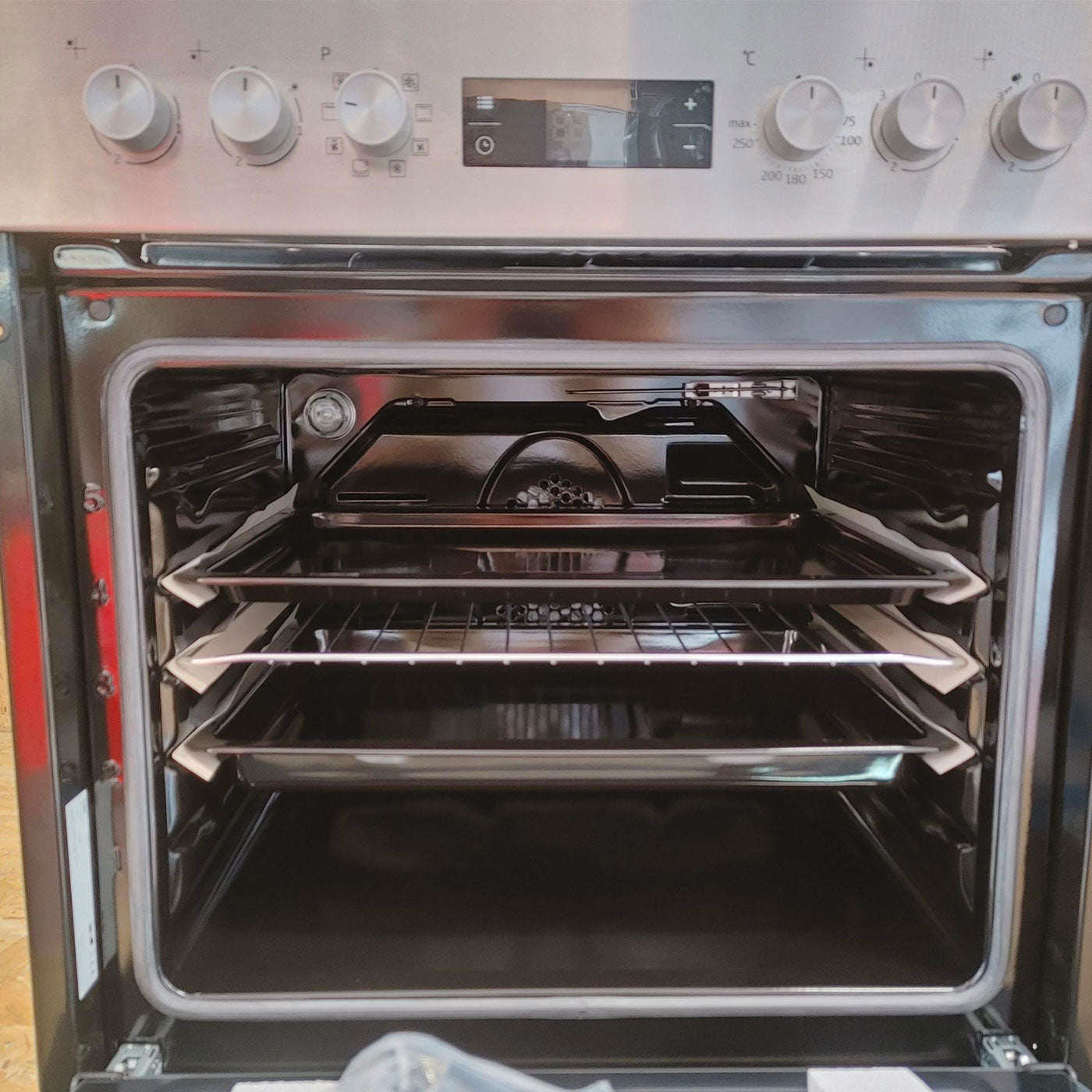 Beko BUM22320X1 set di elettrodomestici Forno e Piano cottura in vetroceramica