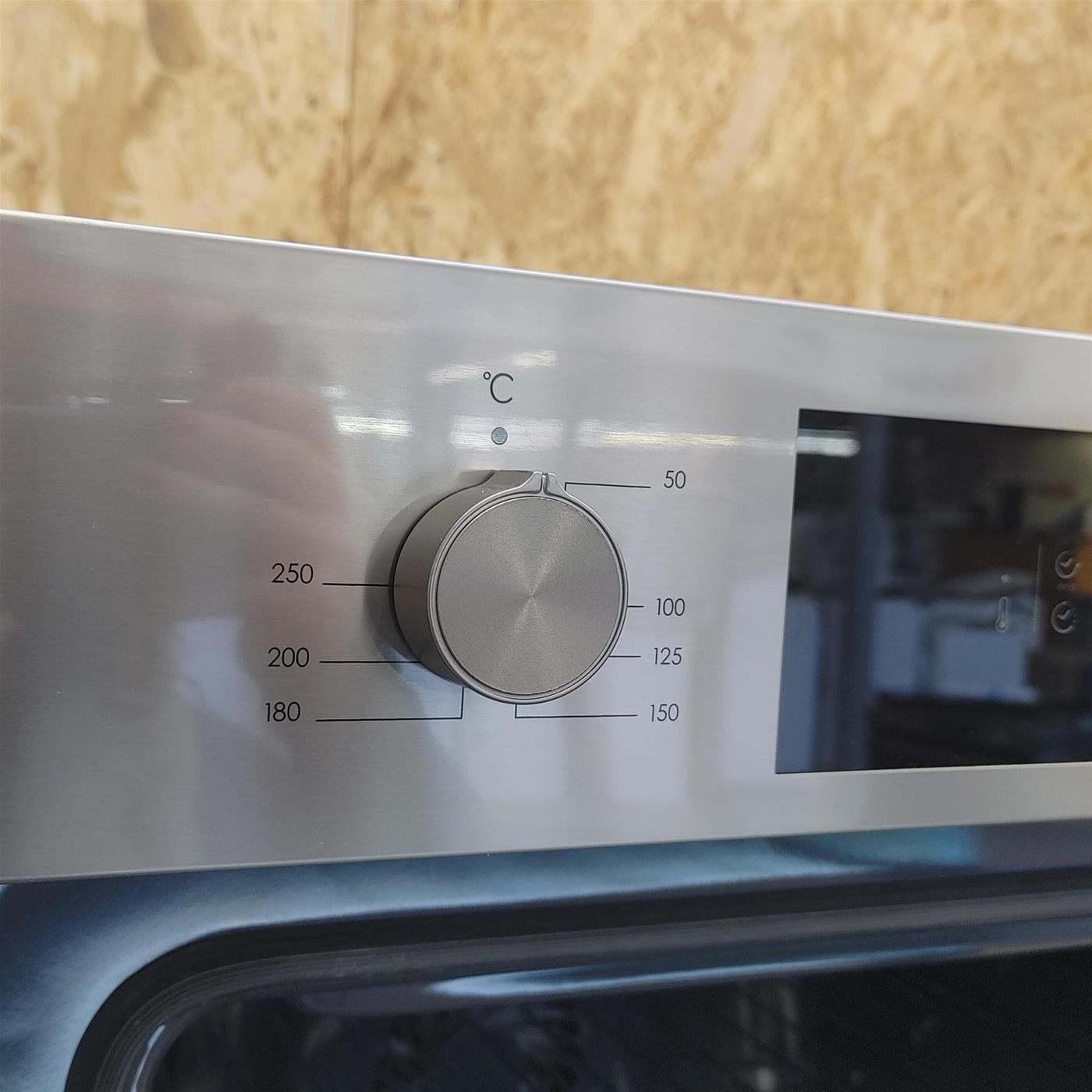 Candy Timeless FCEX65WIFI 65 L A+ Acciaio inossidabile