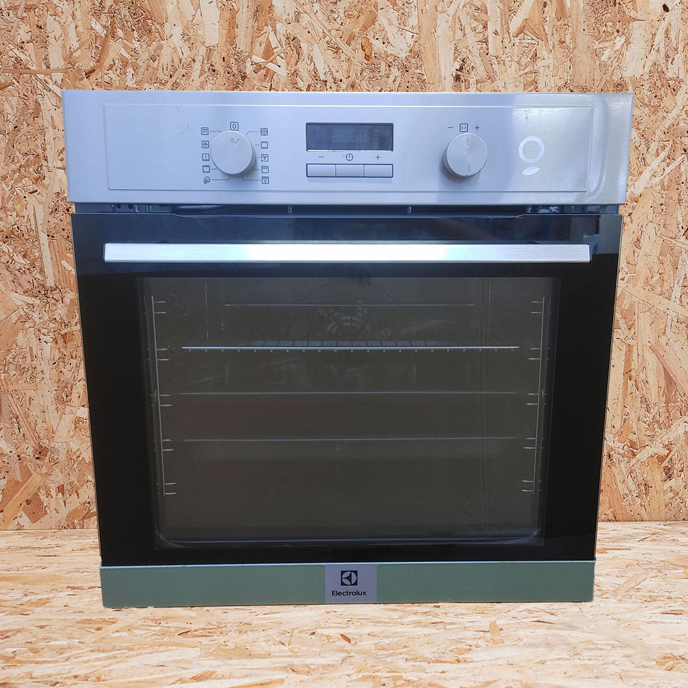 Electrolux EOF4P04X 72 L A+ Acciaio inossidabile