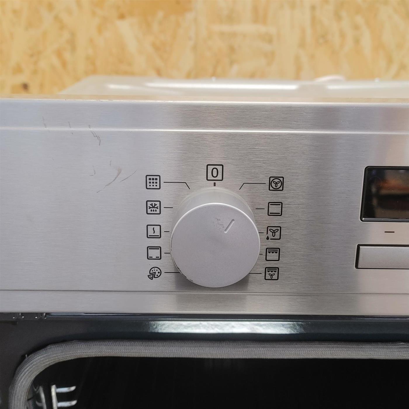 Electrolux EOF4P04X 72 L A+ Acciaio inossidabile