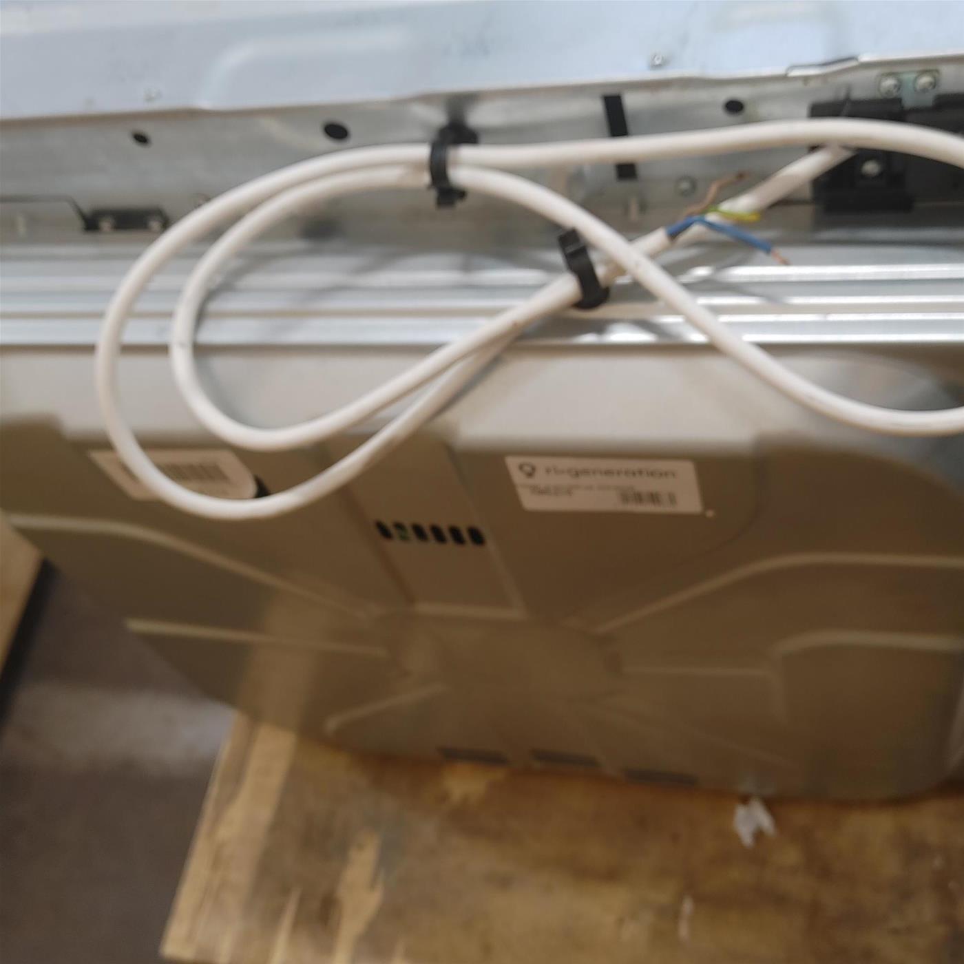 Electrolux EOF4P04X 72 L A+ Acciaio inossidabile