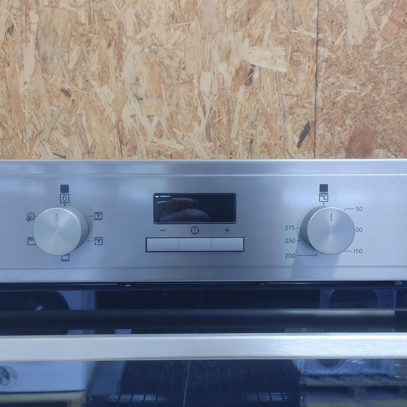 Forno elettrico Electrolux EOH3H00X Serie 300 Multifunzione